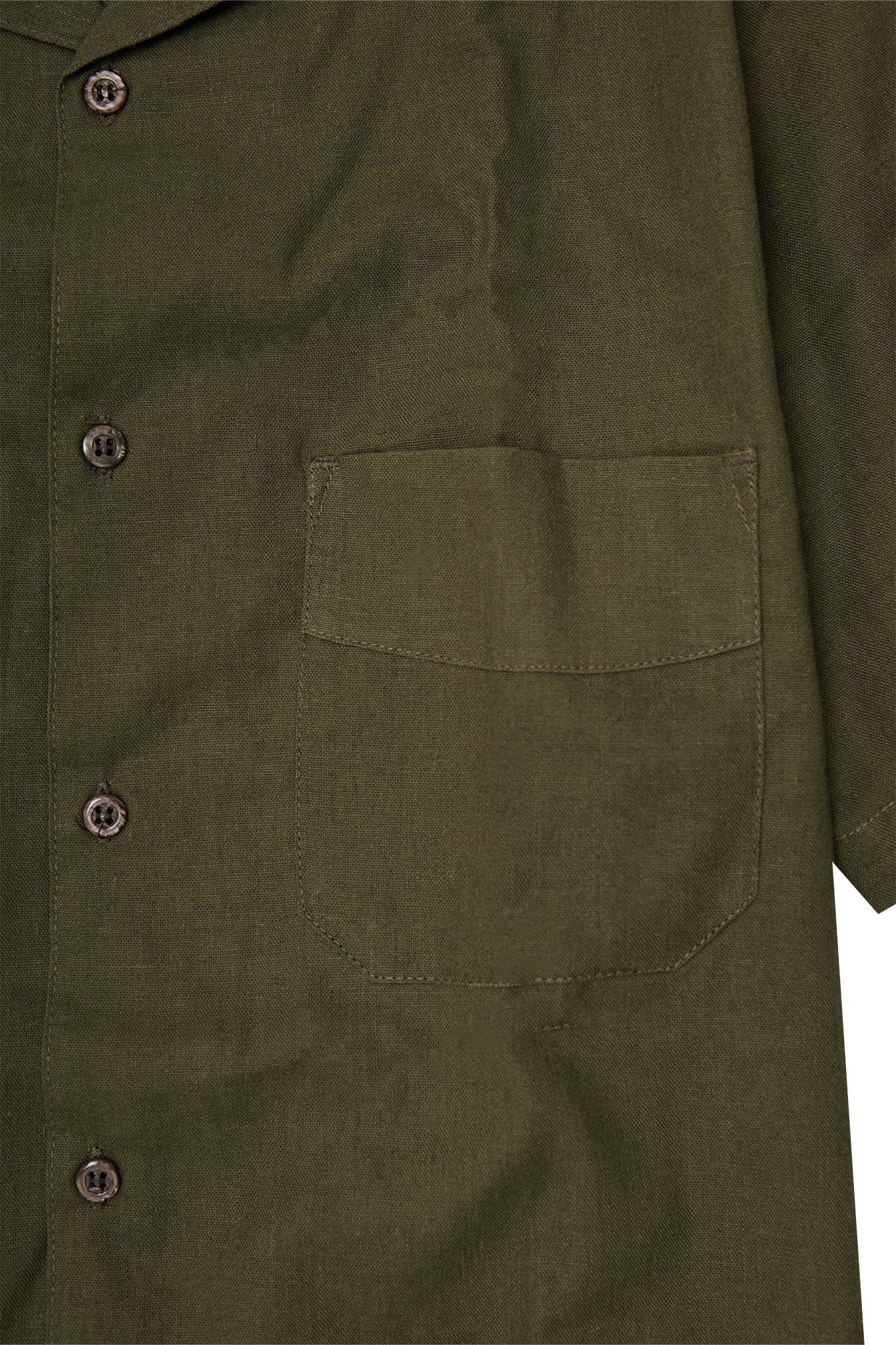 4 POCKET CUBAN SHIRT IN OLIVE - Image 8