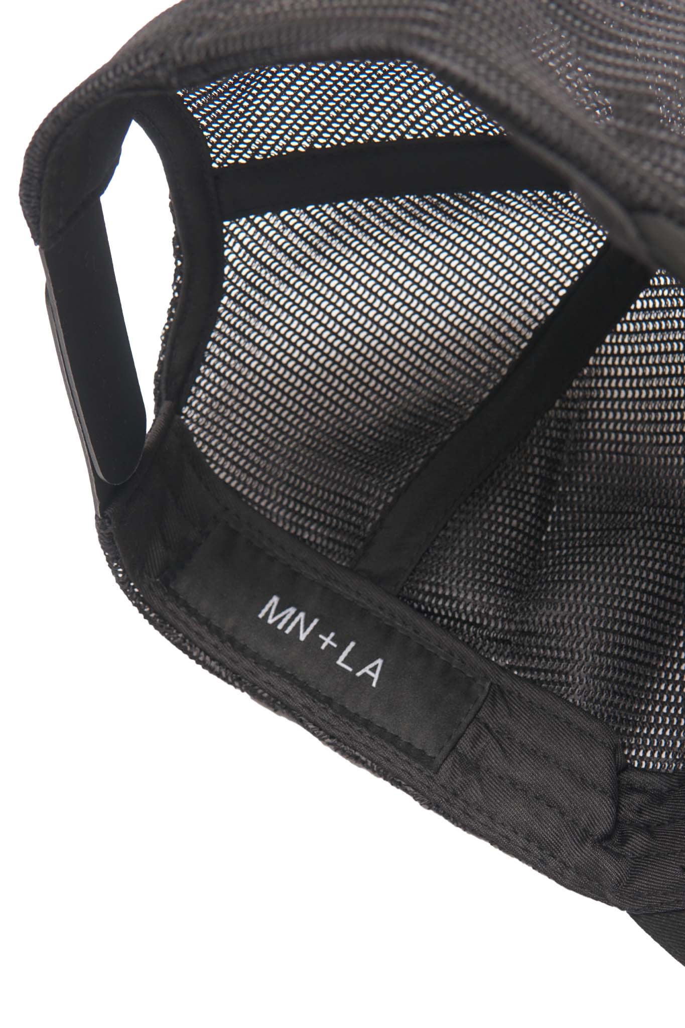"AIR OUT" TRUCKER HAT IN ANTHRACITE BY WSH X MN+LA™ - Image 4