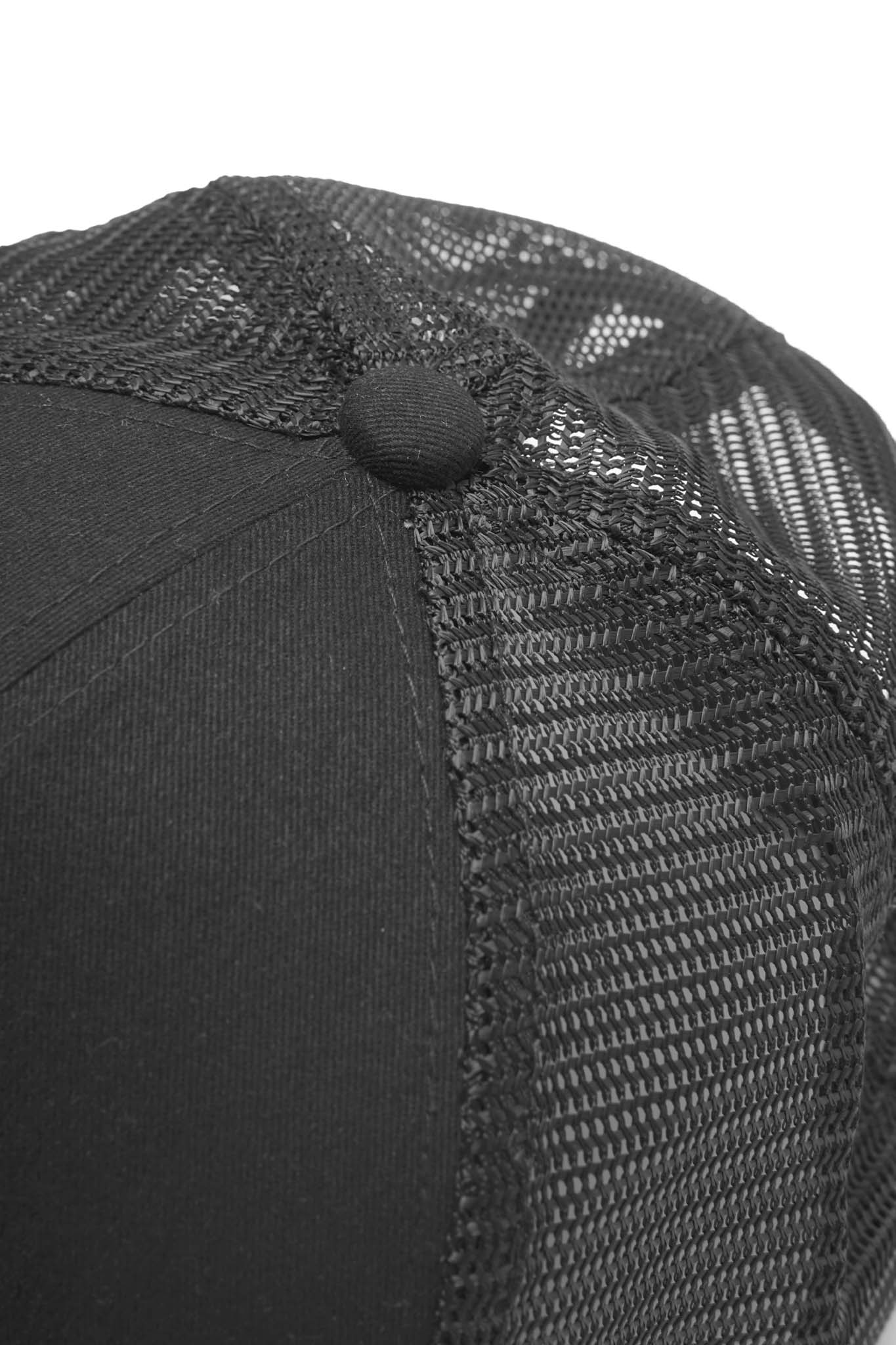 "AIR OUT" TRUCKER HAT IN ANTHRACITE BY WSH X MN+LA™ - Image 7
