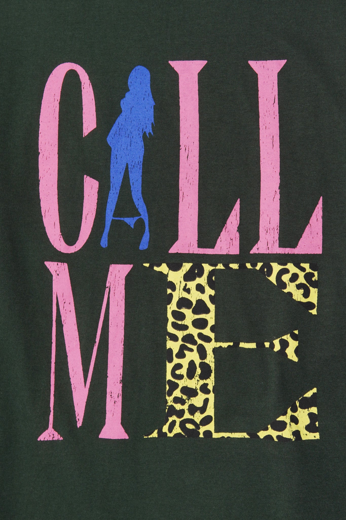 "CALL ME" TEE IN HUNTER GREEN - Image 5