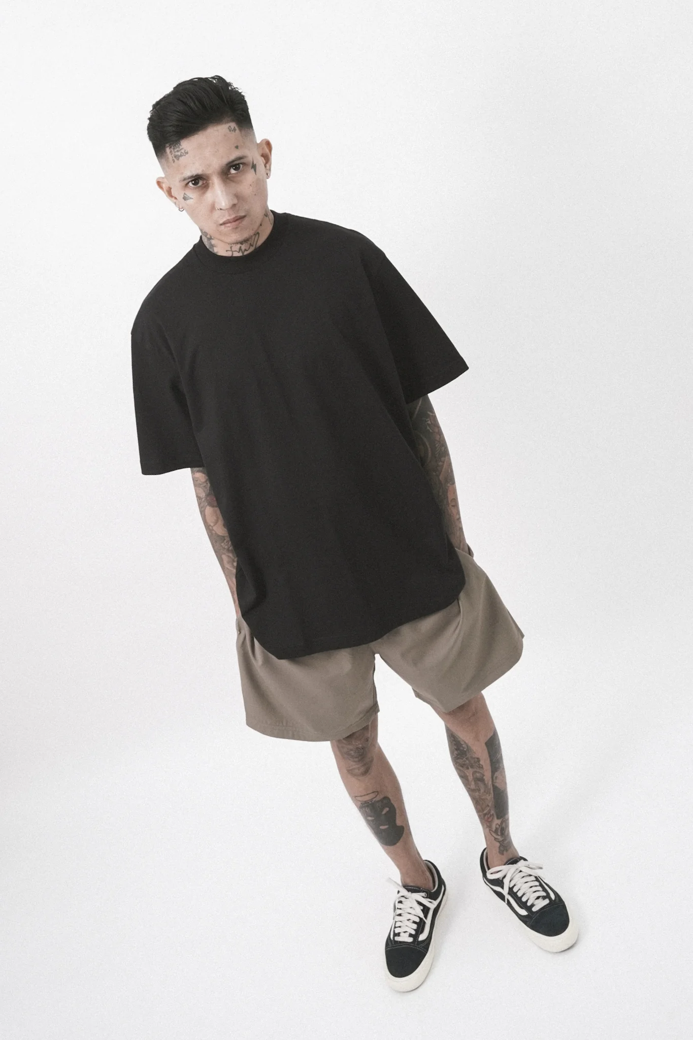 CLASSIC TEE IN ANTHRACITE - Image 10