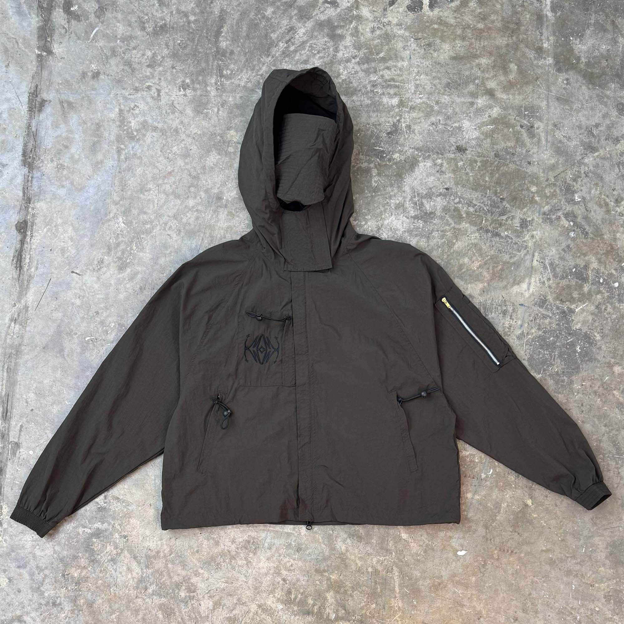 "COLLIDE" SHINOBI WINDSHELL V3 IN CHARCOAL GREY
