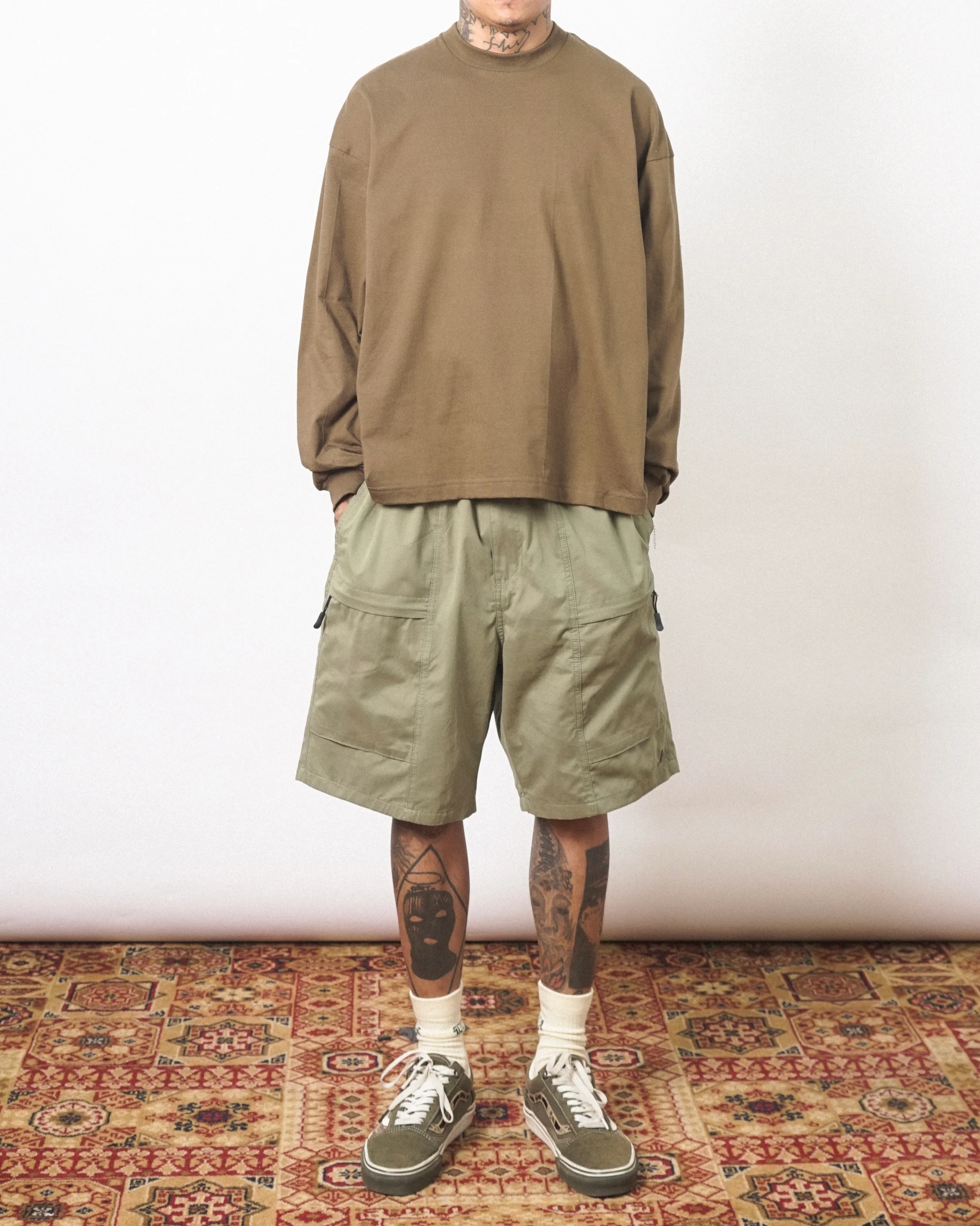 CRUISE SHORTS IN OLIVE - Image 2