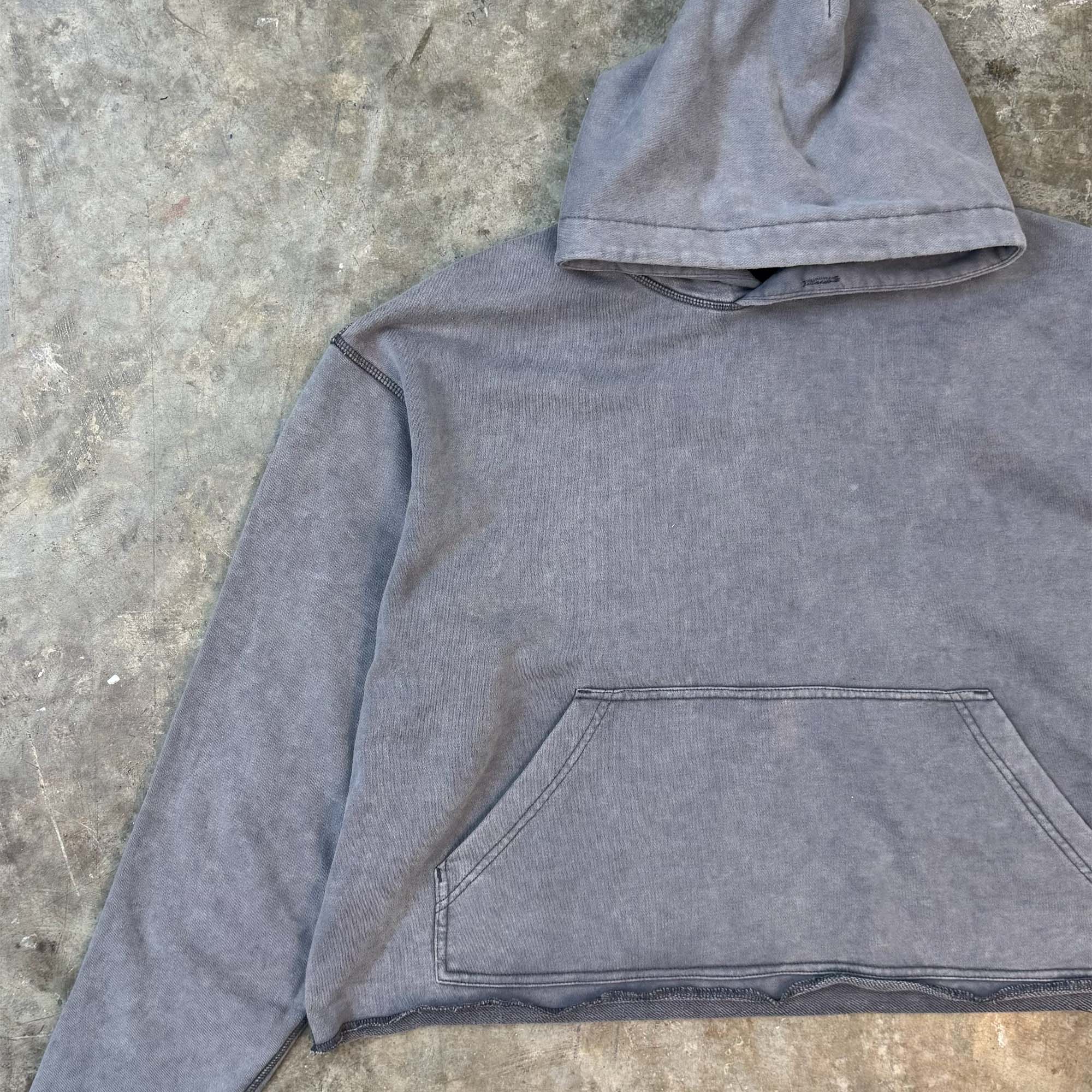 CUTOFF HOODIE IN CEMENT - Image 3