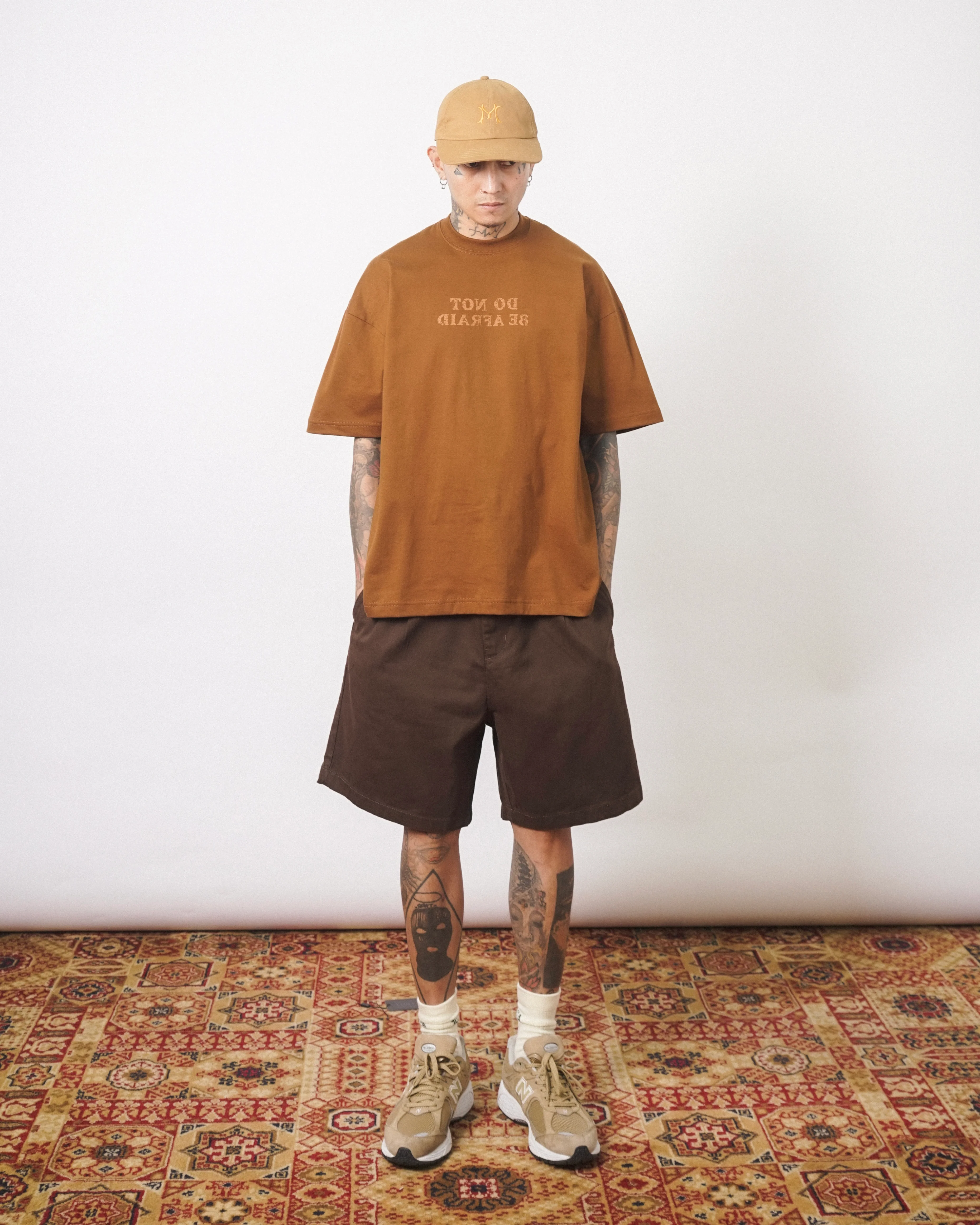 "DO NOT BE AFRAID" TEE IN RUST - Image 3