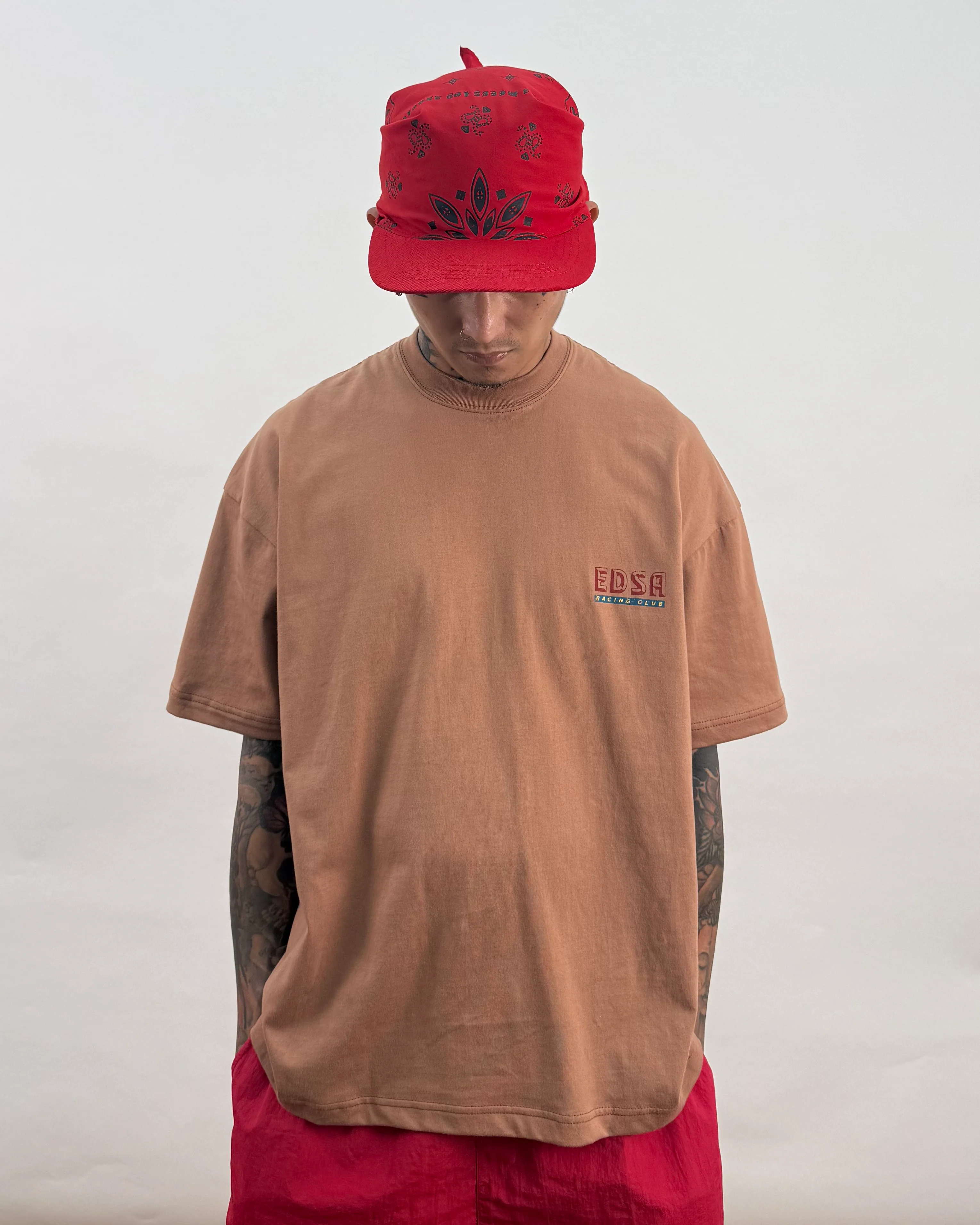 "EDSA RACING CLUB" TEE IN APRICOT - Image 5