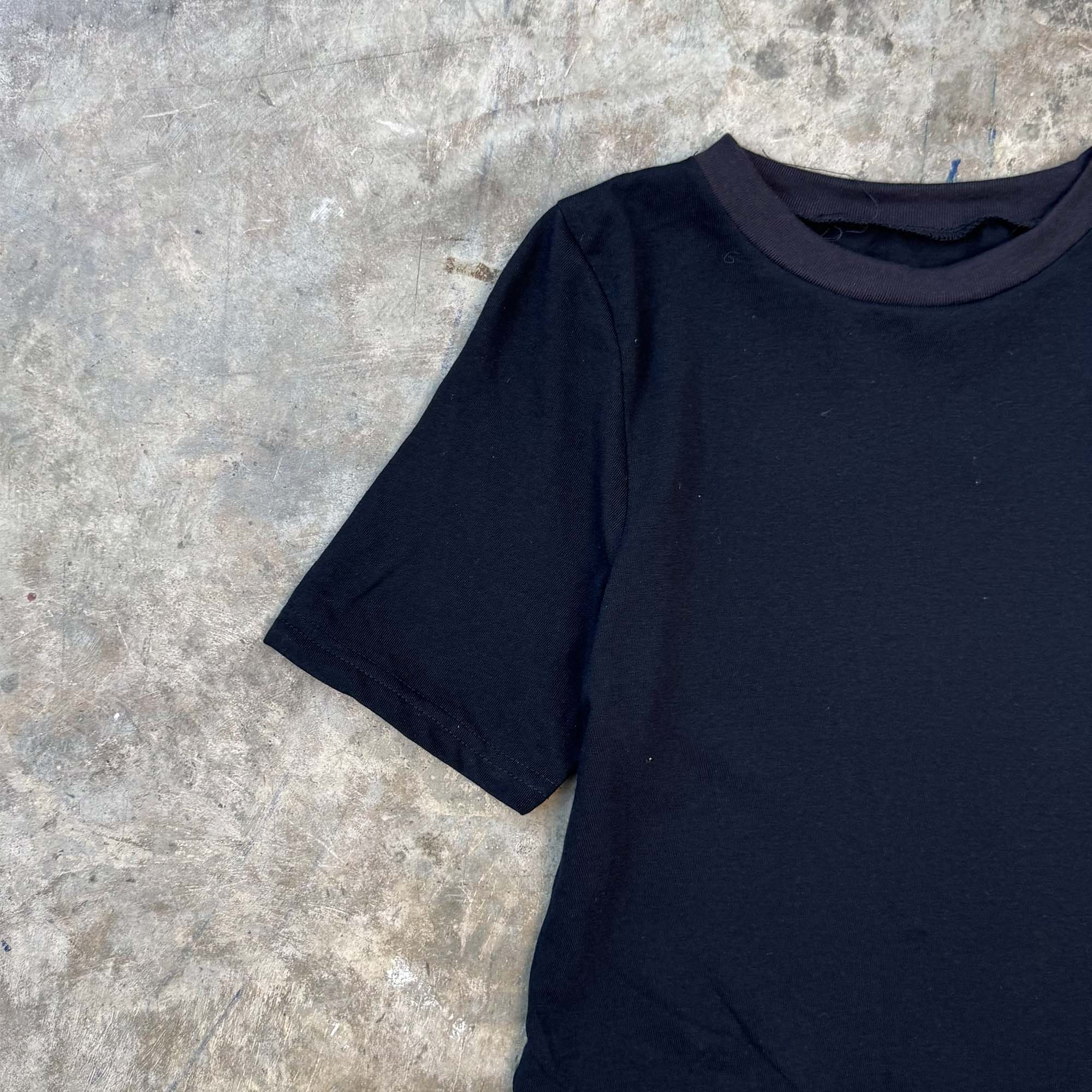 FEMME CROPTOP SAMPLE 007 - Image 2