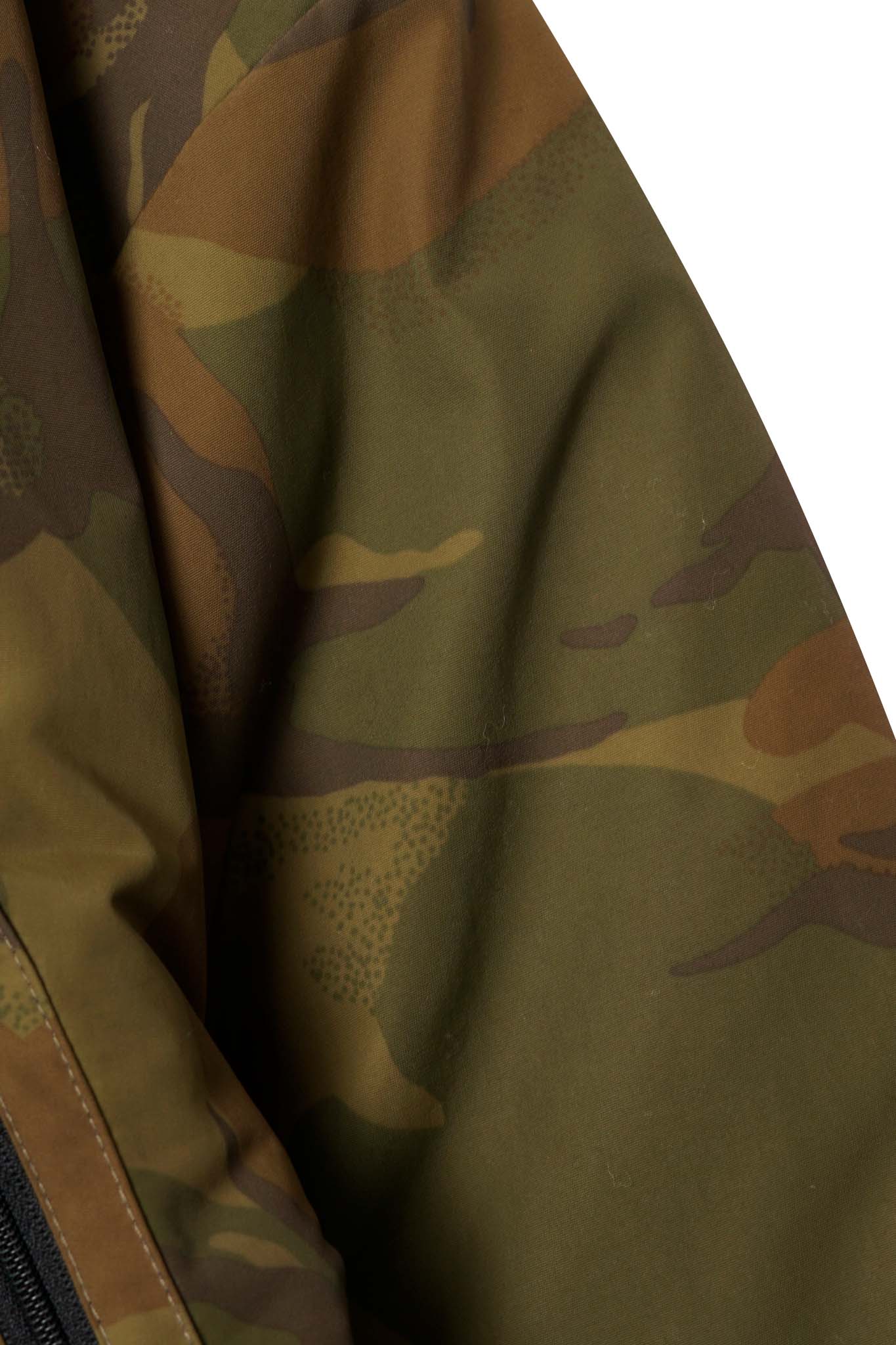 "FLOW" BOMBER JACKET IN JUNGLE CAMO - Image 8