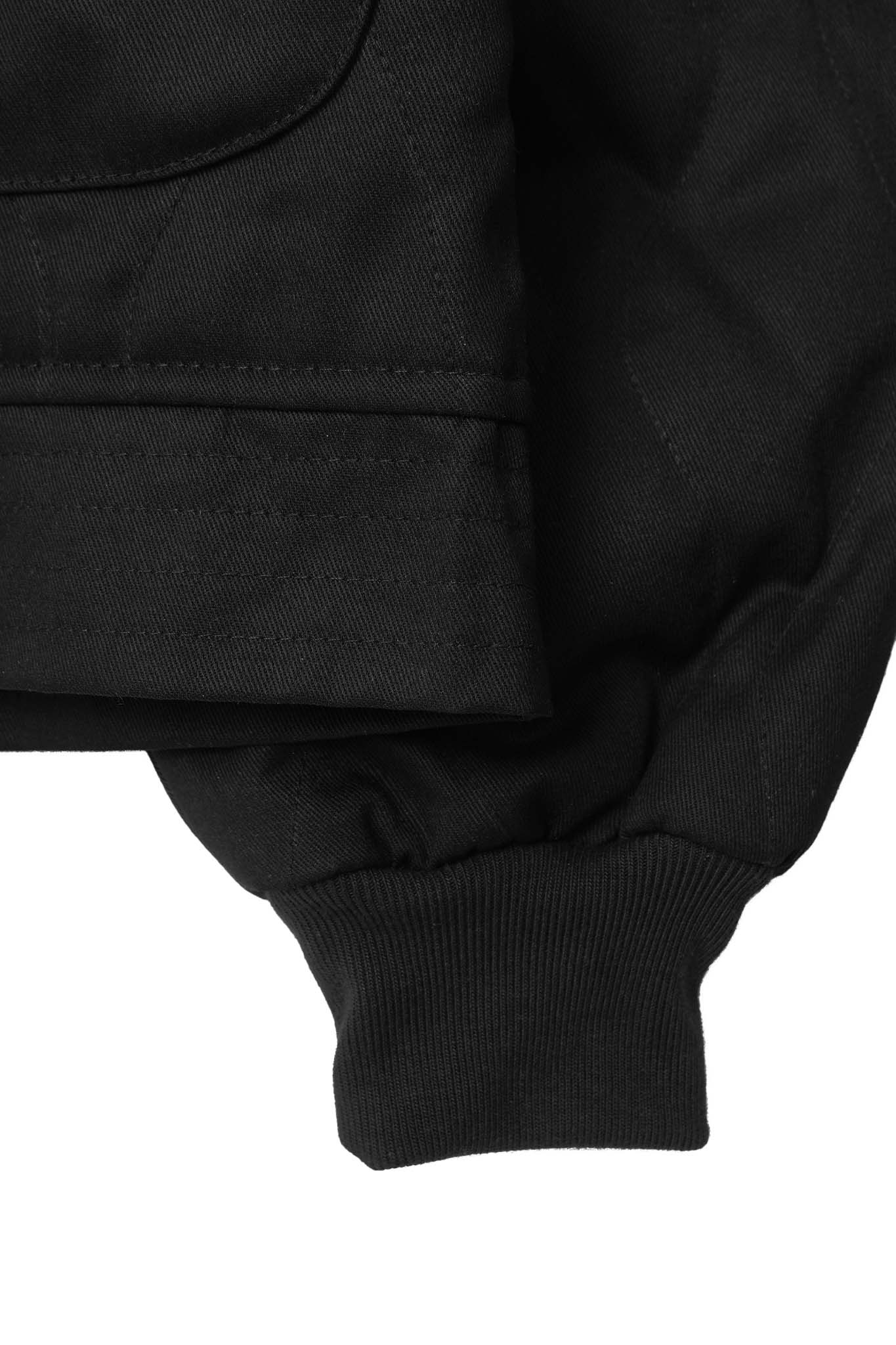 "FLOW" BOMBER JACKET IN STEALTH - Image 8