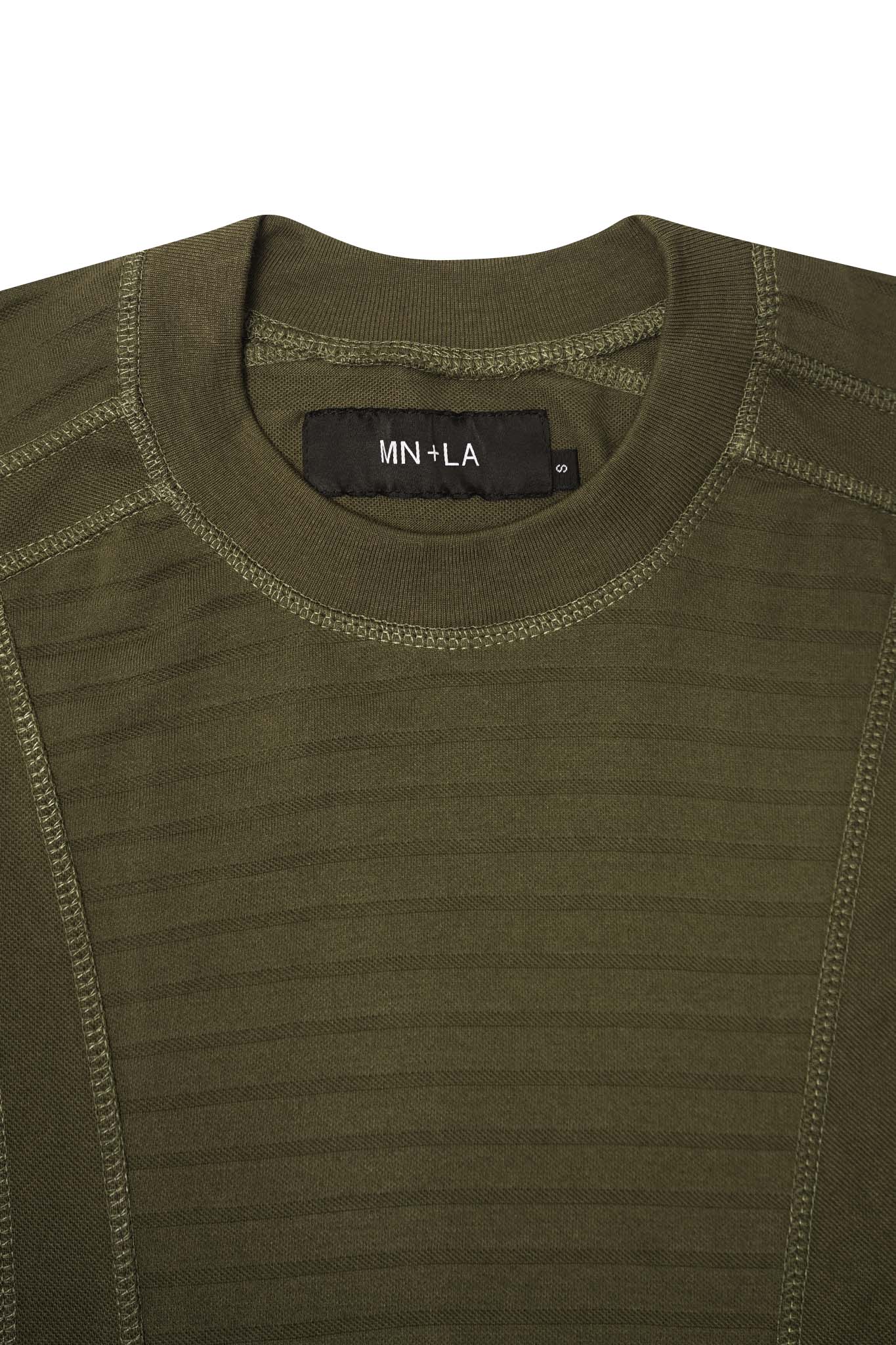 "FLOW" PIQUE TEE IN OLIVE - Image 3