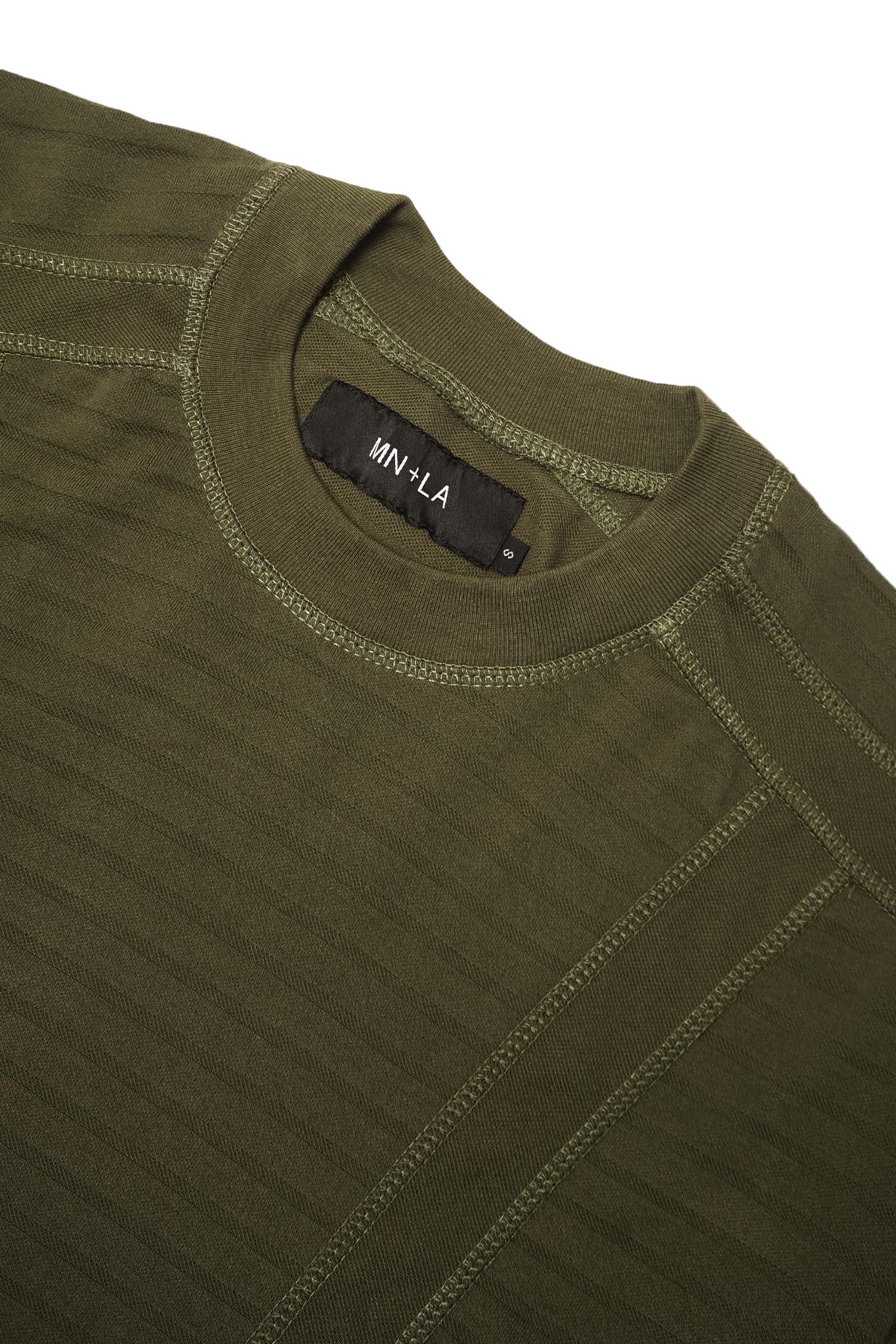"FLOW" PIQUE TEE IN OLIVE - Image 6