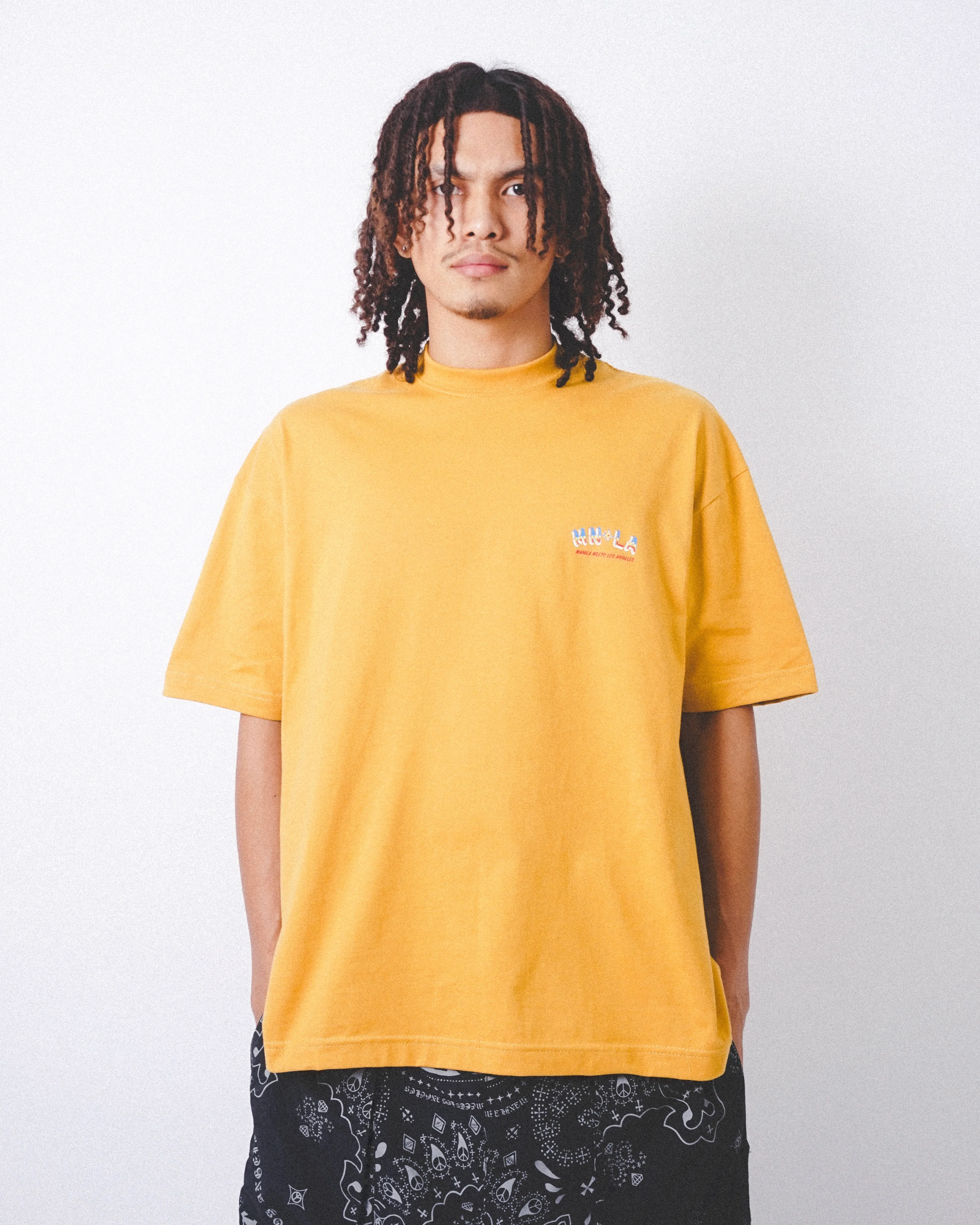 "GOLDEN COAST" TEE IN MUSTARD - Image 2