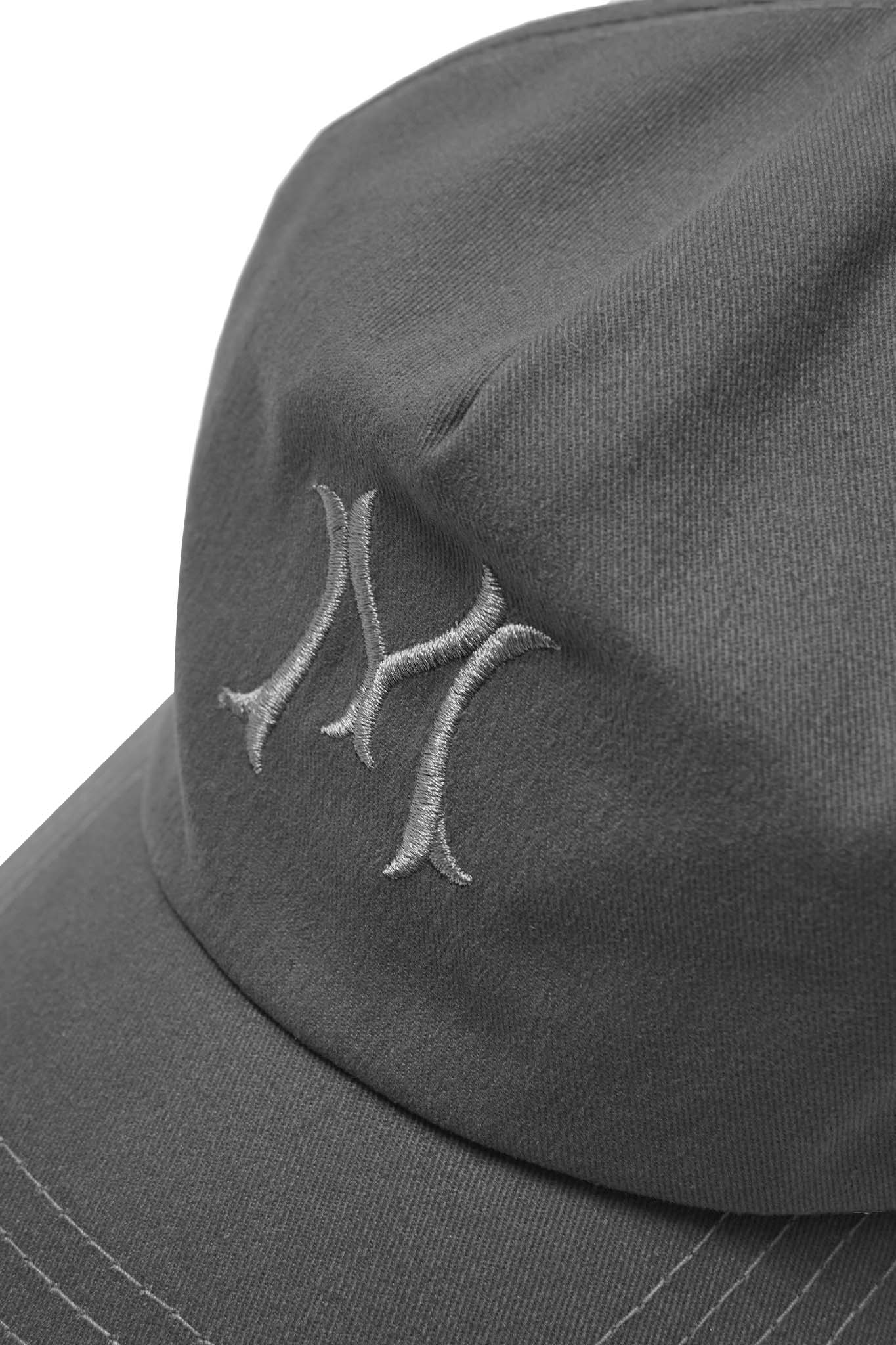 "HITTER" V3 5 PANEL HAT IN STONE GREY - Image 10