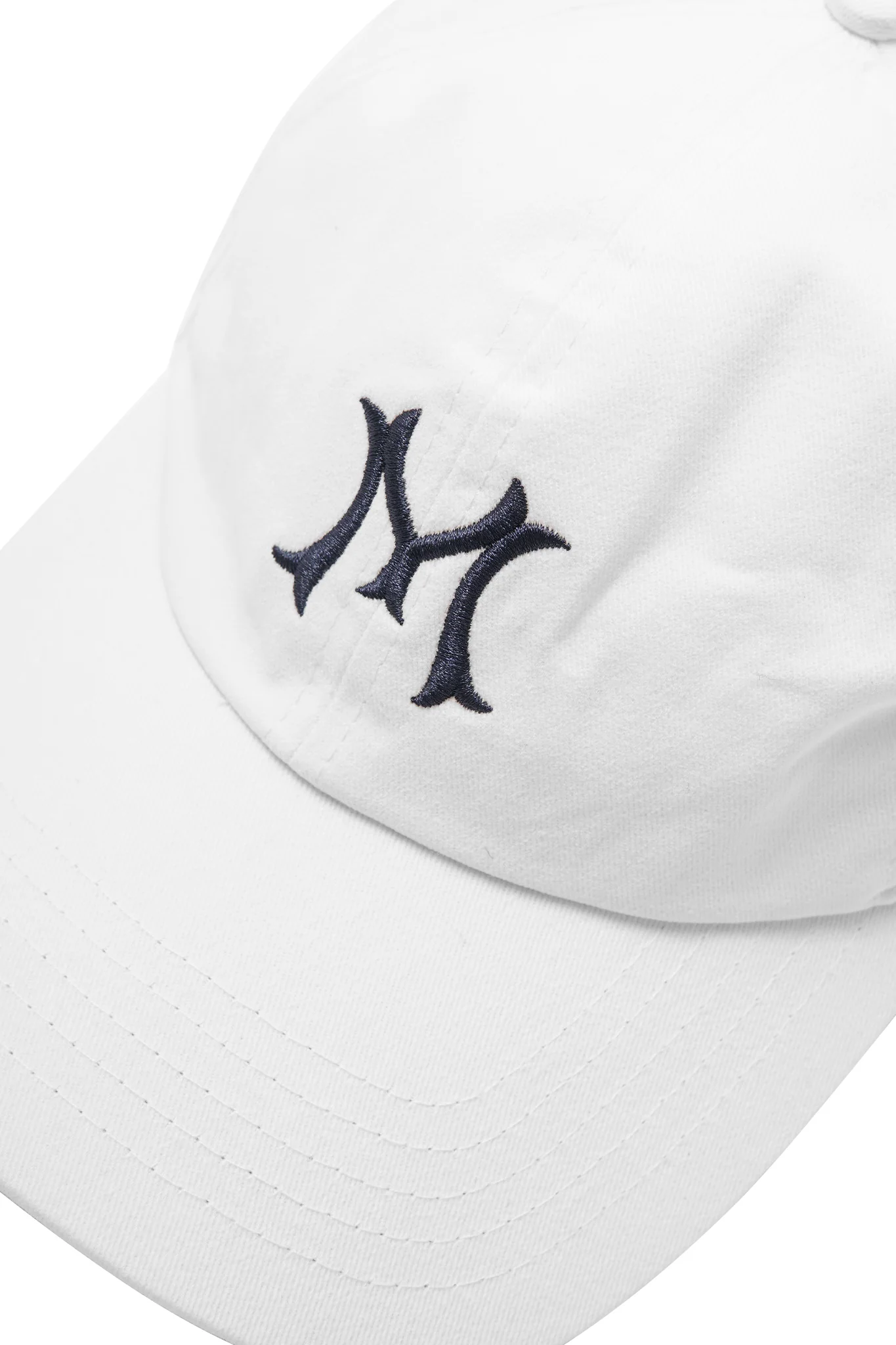 "HITTER" V3 6 PANEL HAT IN WHITE/NAVY - Image 7