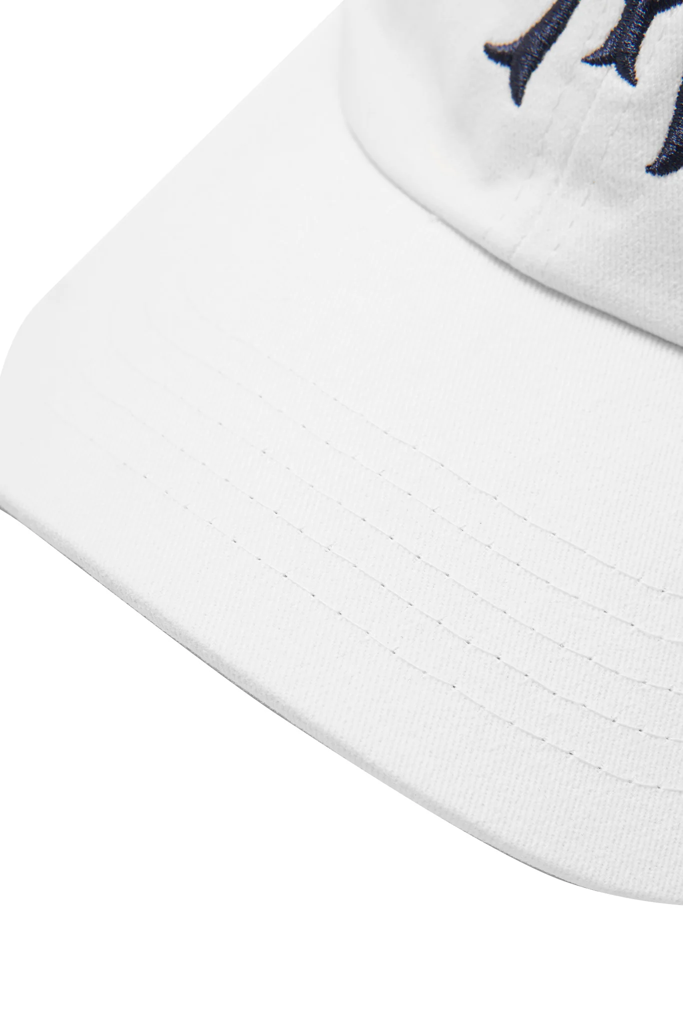 "HITTER" V3 6 PANEL HAT IN WHITE/NAVY - Image 8