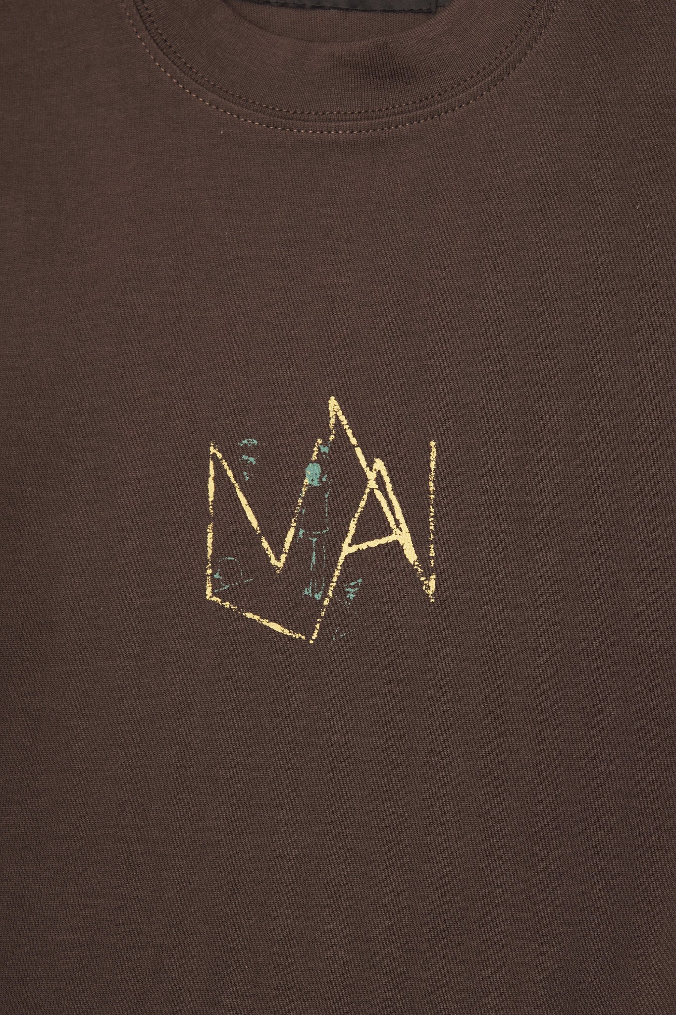 "IN MY ROOM" ULTRA HEAVY TEE IN WOOD - Image 6