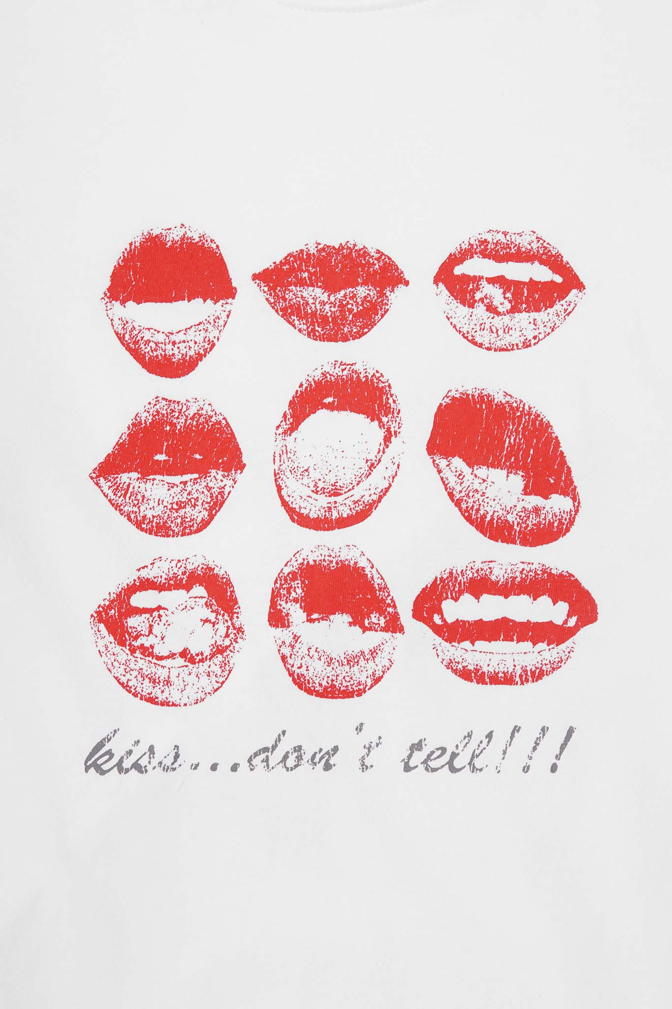 "KISS...DON'T TELL" TEE IN WHITE - Image 7