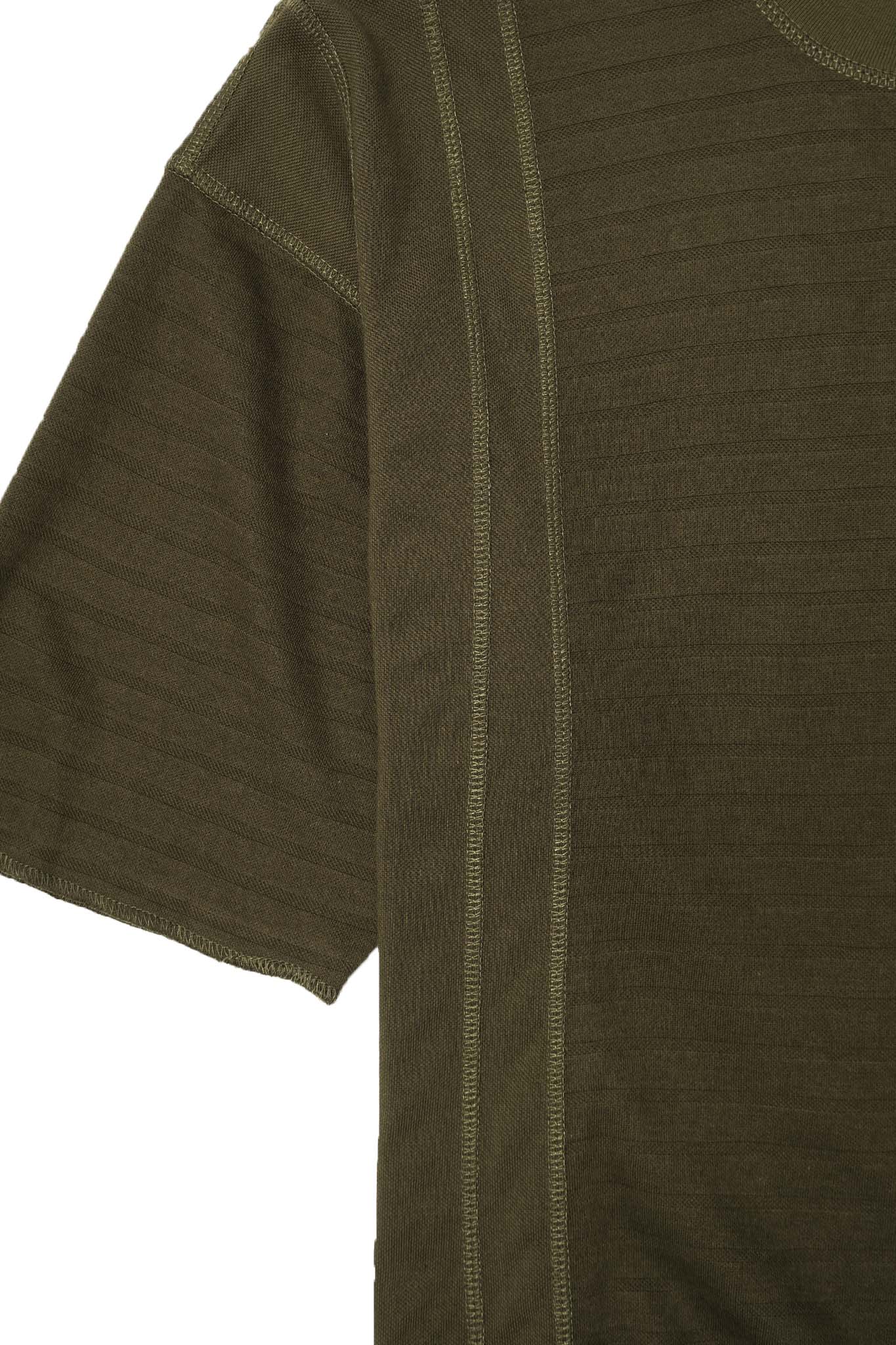 LINEAR TEE IN OLIVE - Image 6