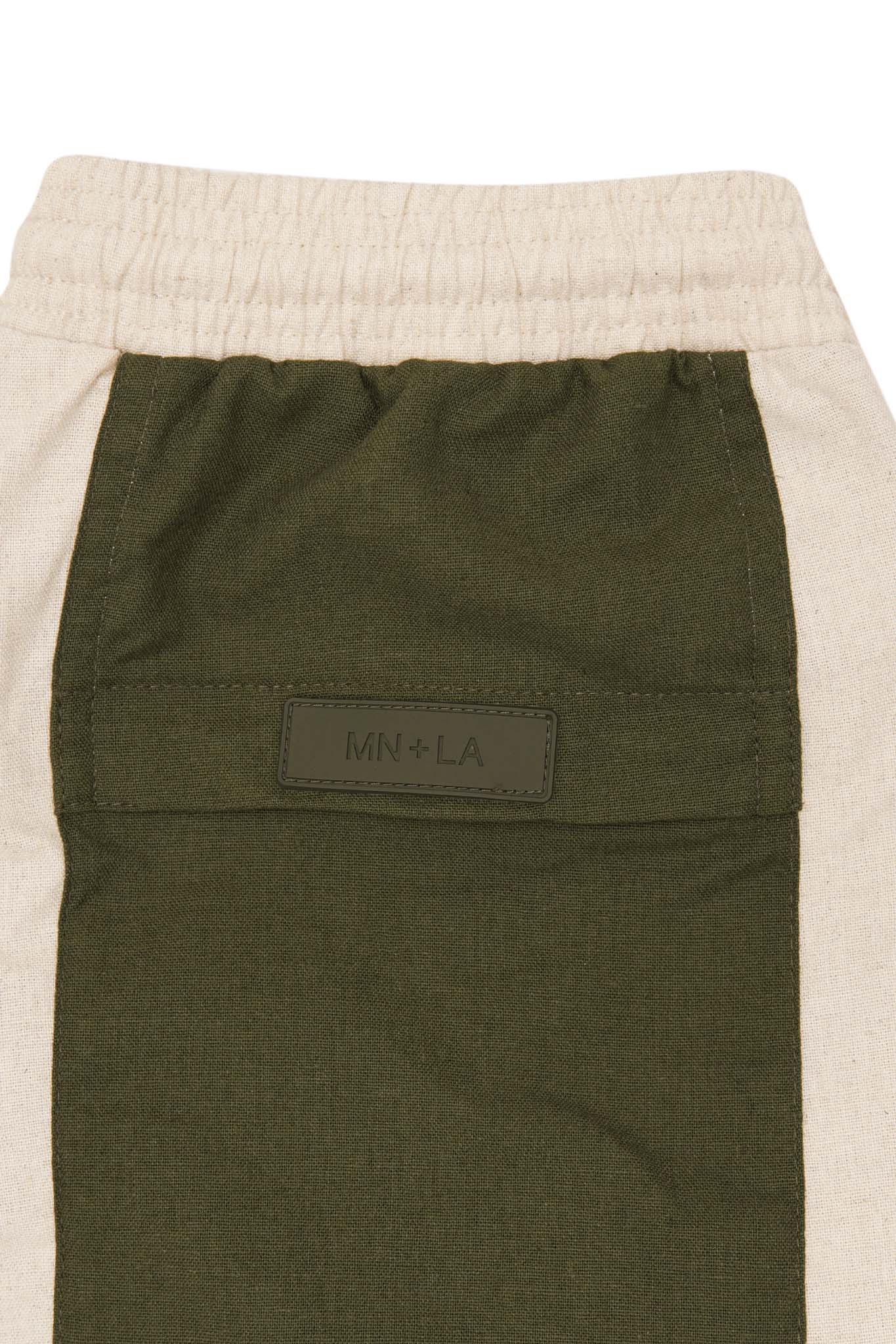 LINEN PLEATED WIDE PANTS IN OAT/OLIVE - Image 7