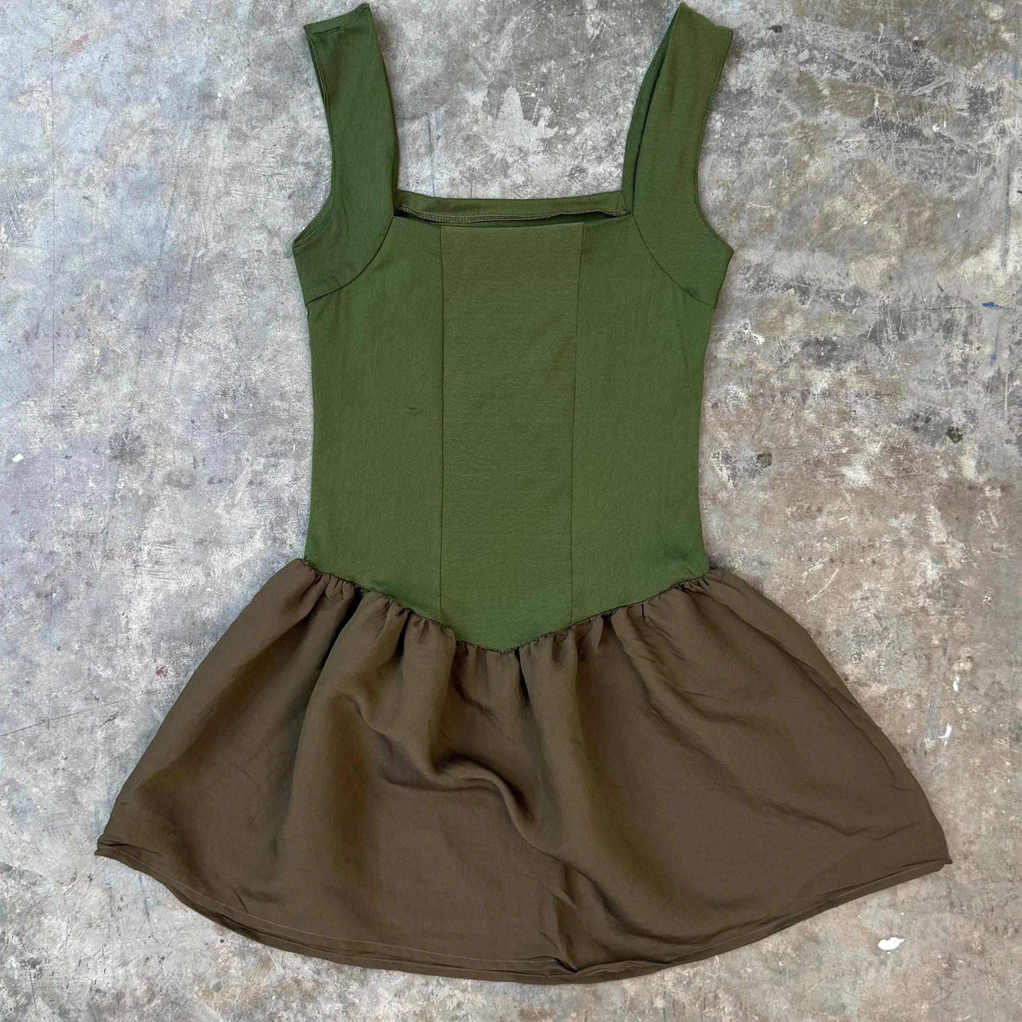 FEMME DRESS SAMPLE 005