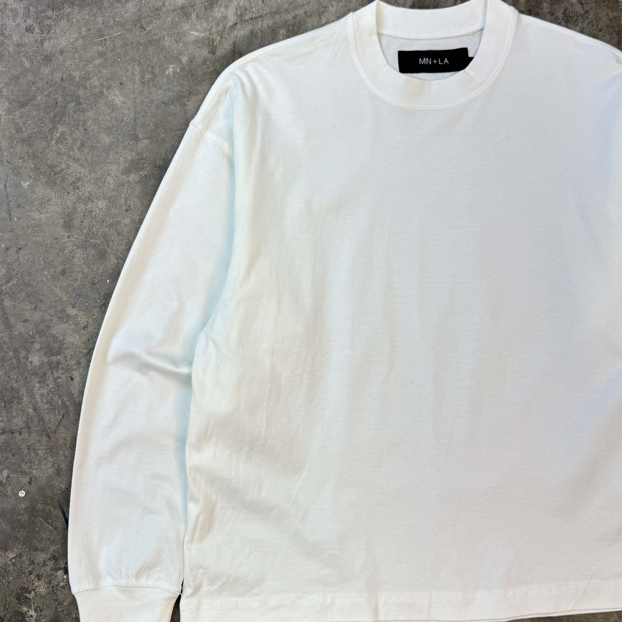 LONGSLEEVE TEE IN WHITE - Image 3