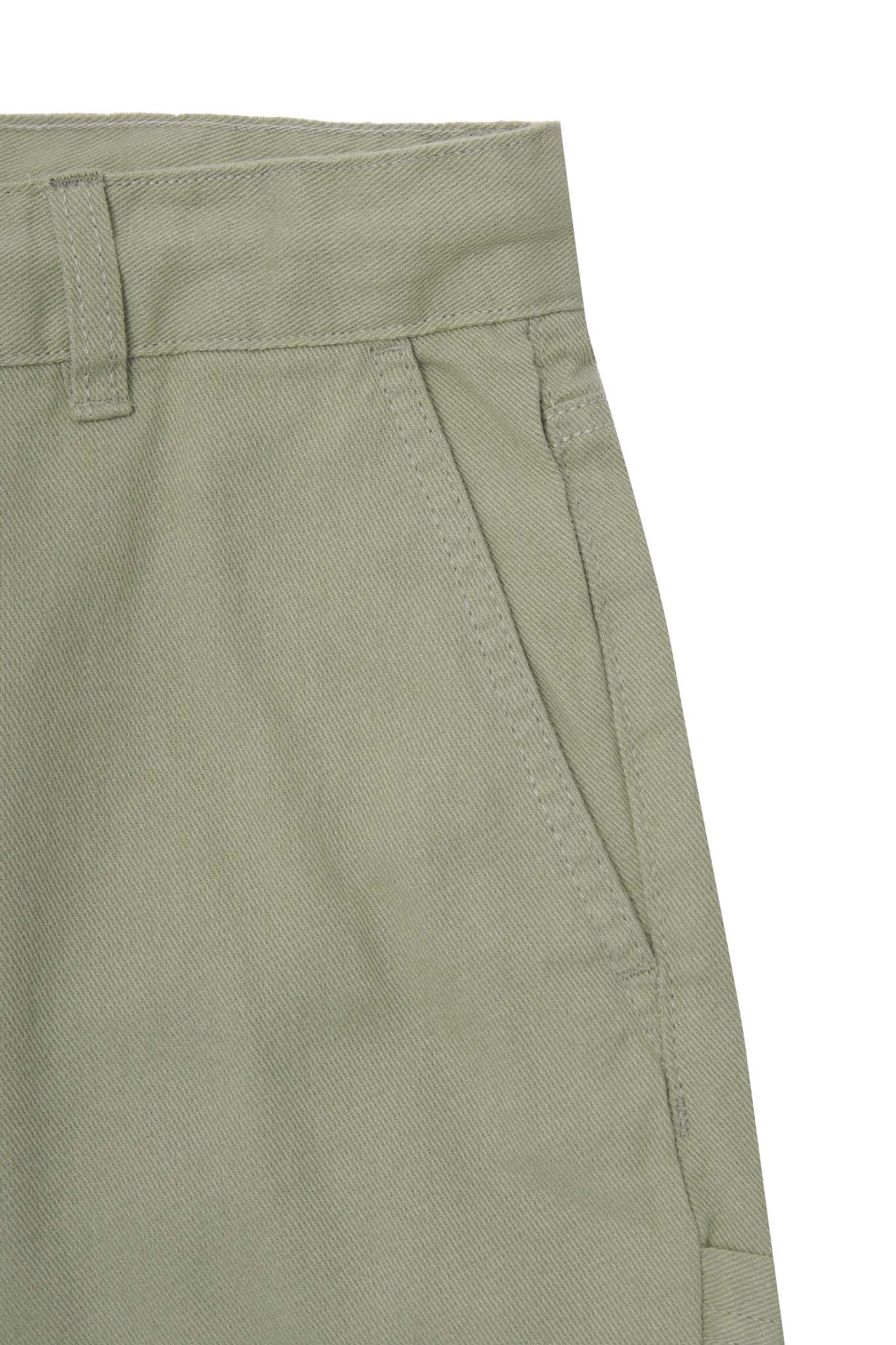 CARPENTER SHORTS IN DESERT - Image 5