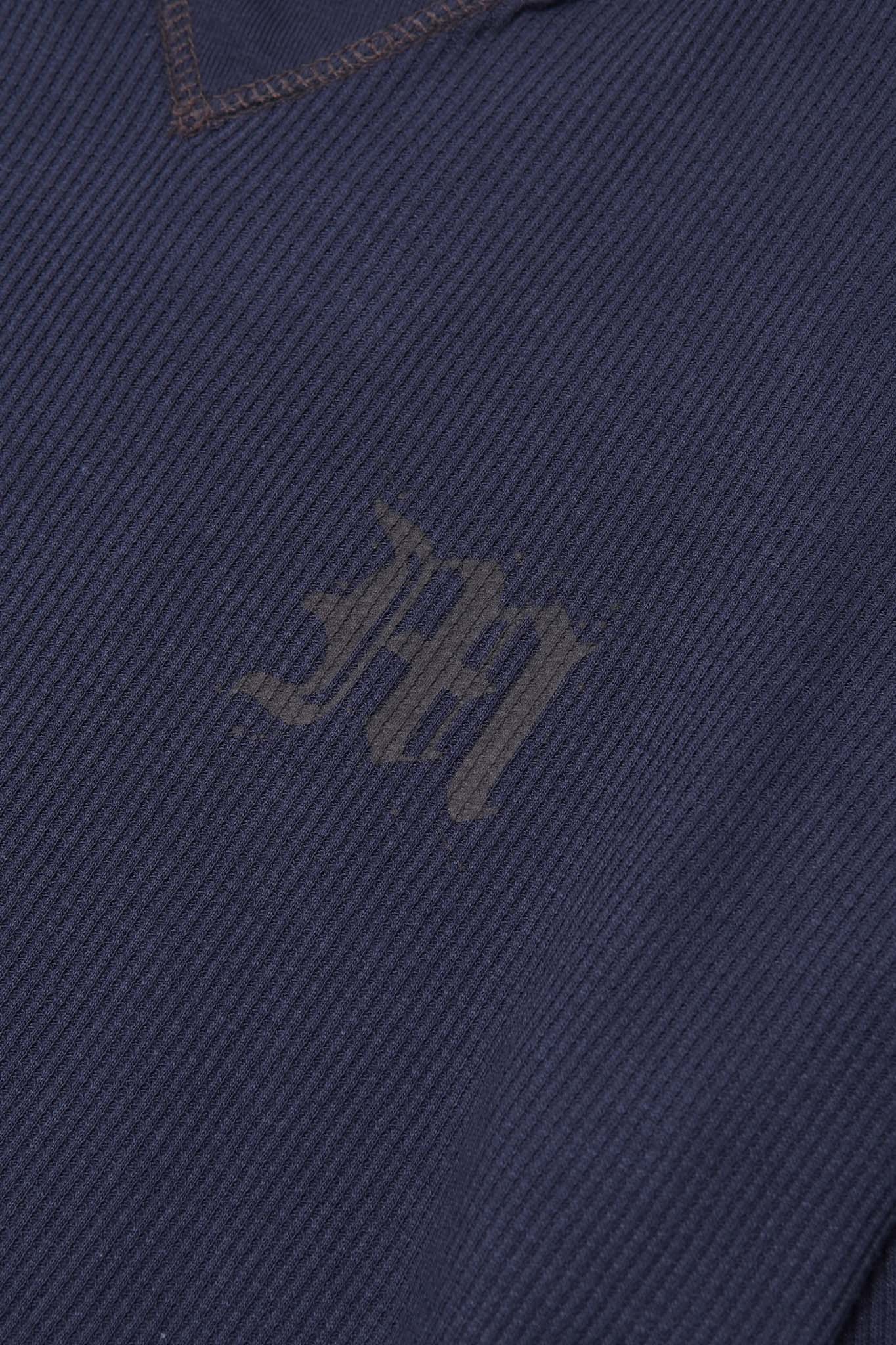 “M’$ SPECK V2” WAFFLE TEE IN NAVY - Image 7