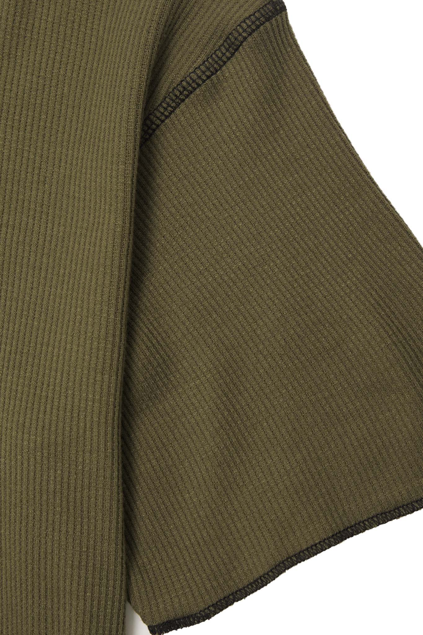 “M’$ SPECK V2” WAFFLE TEE IN OLIVE - Image 6