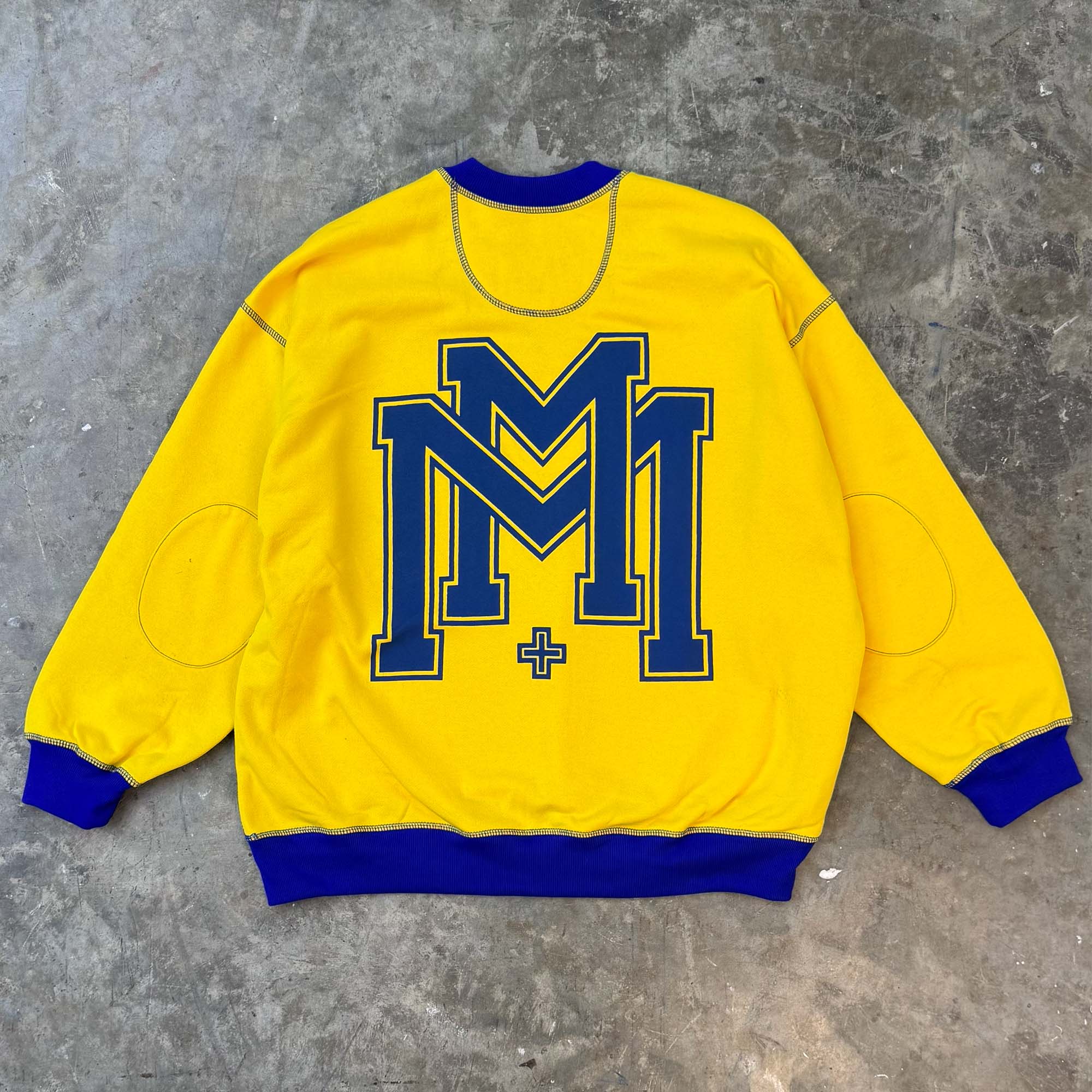 M'$ UNIVERSITY V2 IN CANARY YELLOW - Image 2