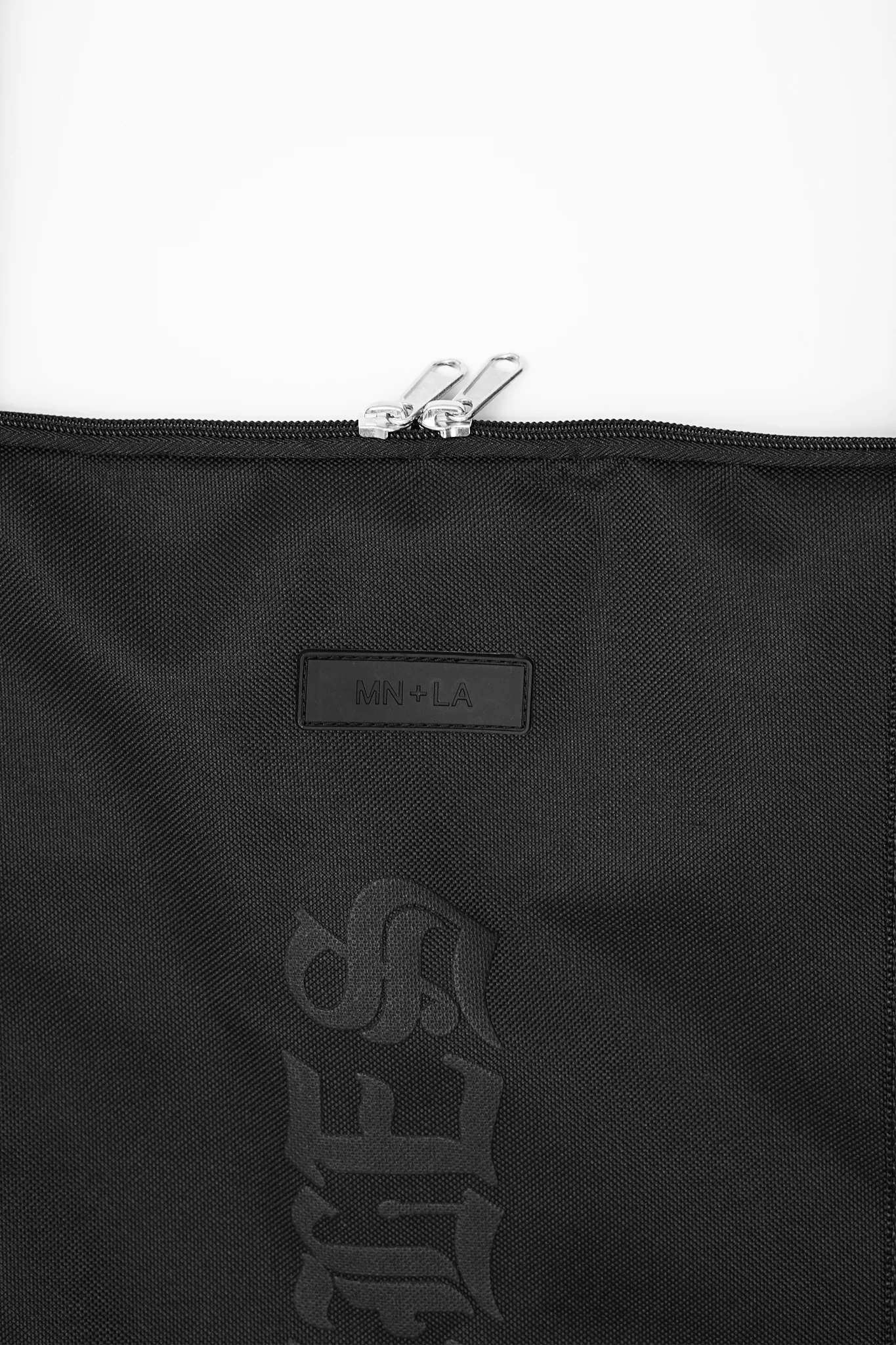 MN+LA MOVE OUT BAG - Image 8