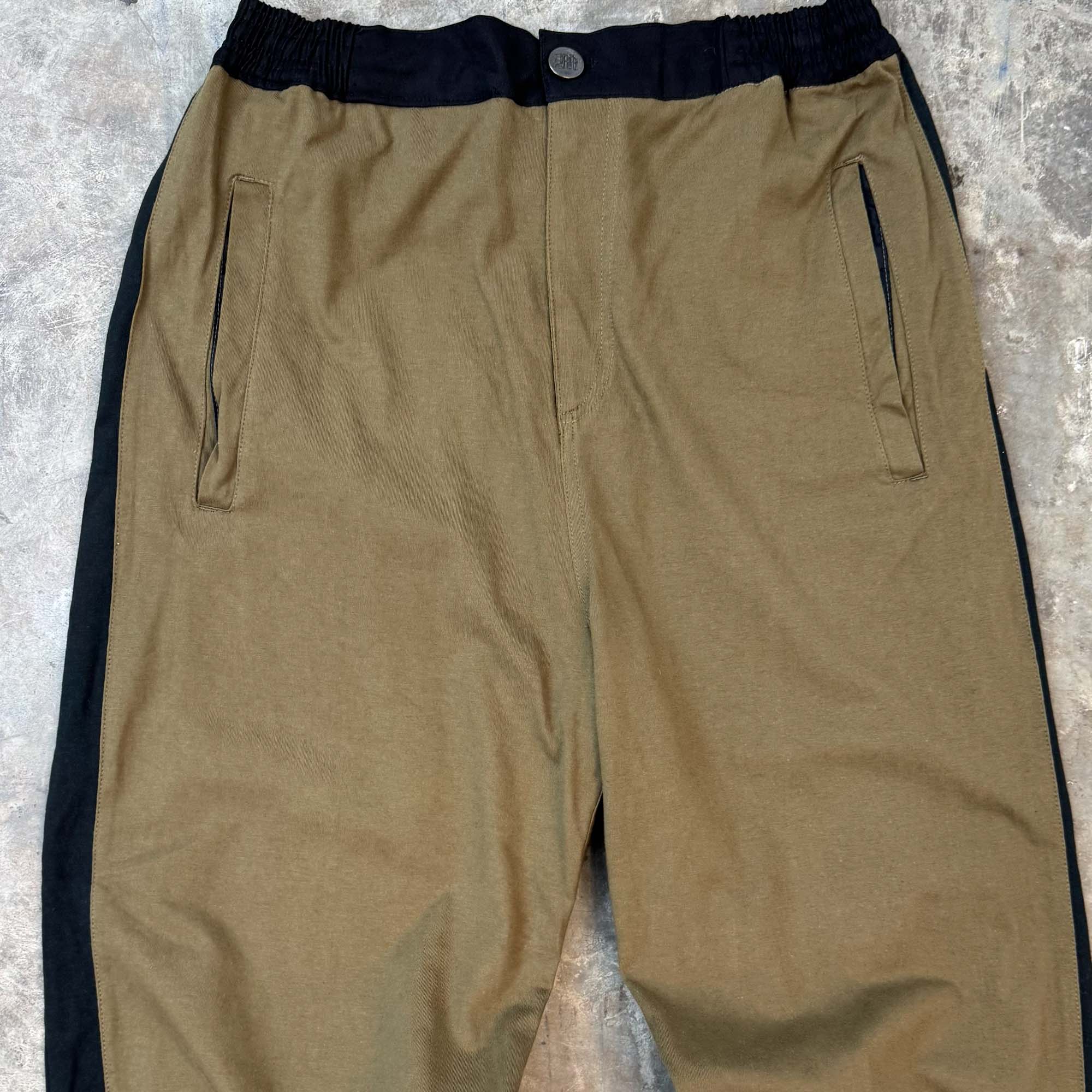 MN+LA™ PANTS SAMPLE 008 - Image 3