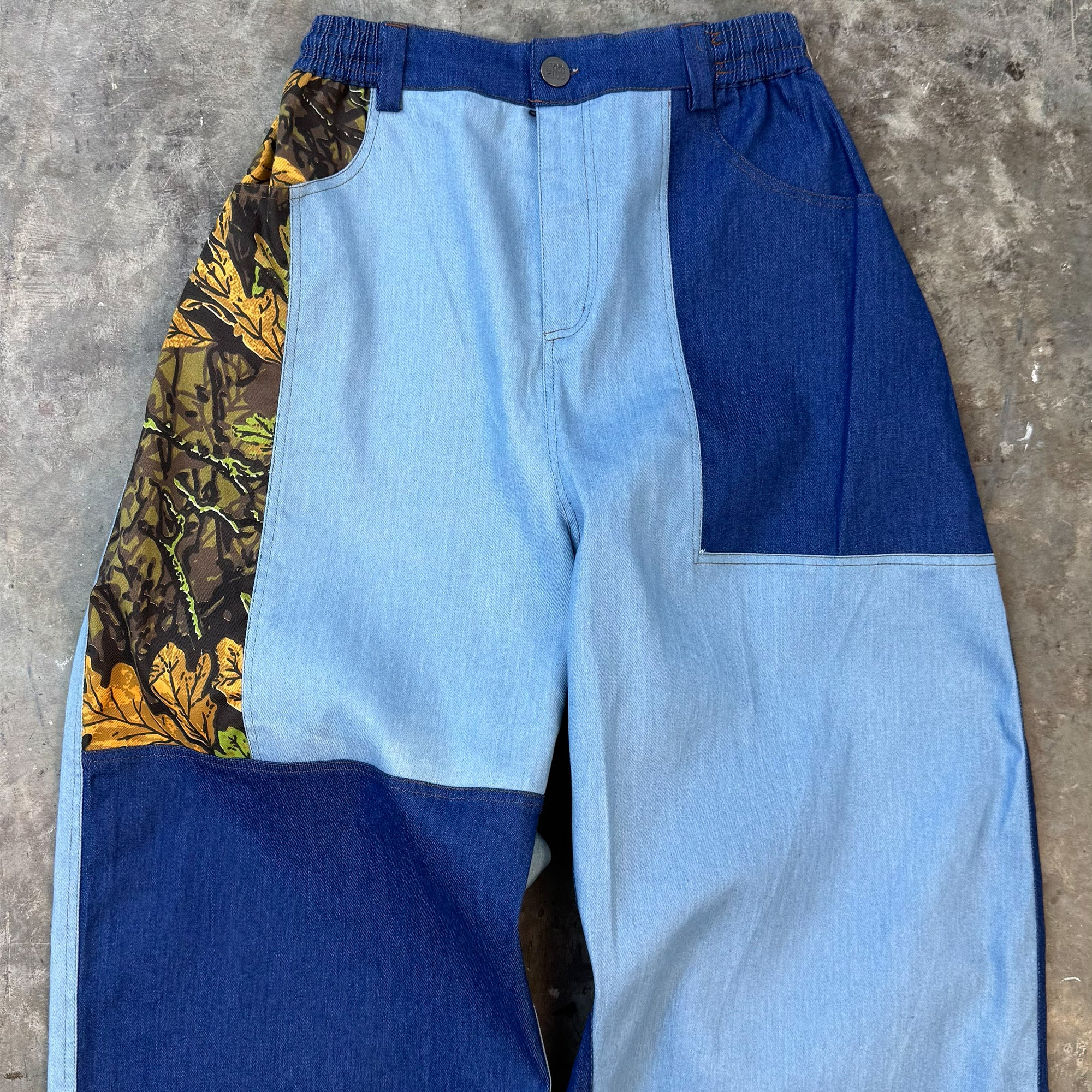 MN+LA™ PANTS SAMPLE 017 - Image 2