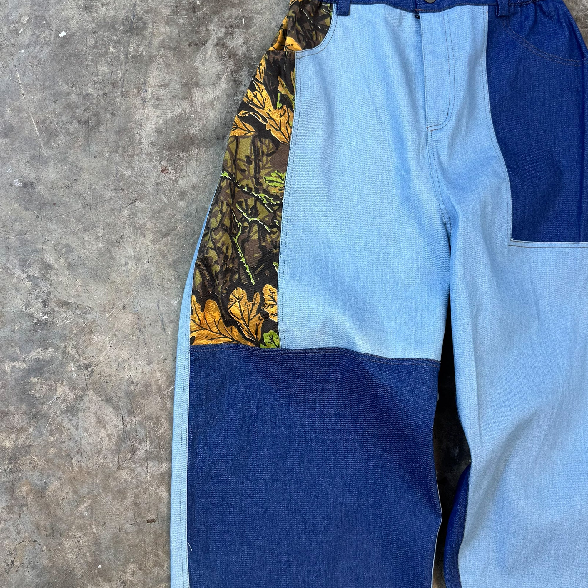 MN+LA™ PANTS SAMPLE 017 - Image 3