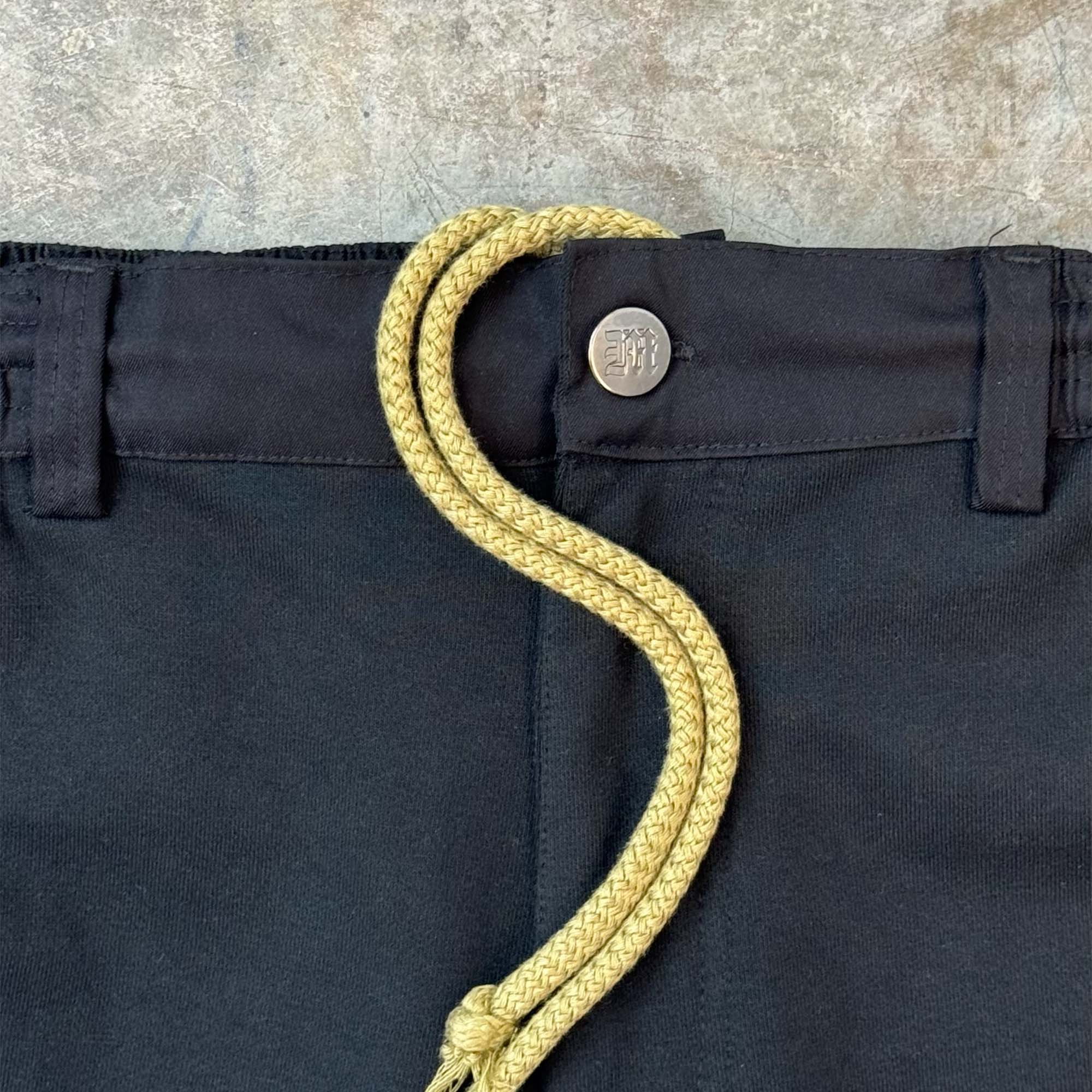 MN+LA™ SHORTS SAMPLE 002 - Image 3