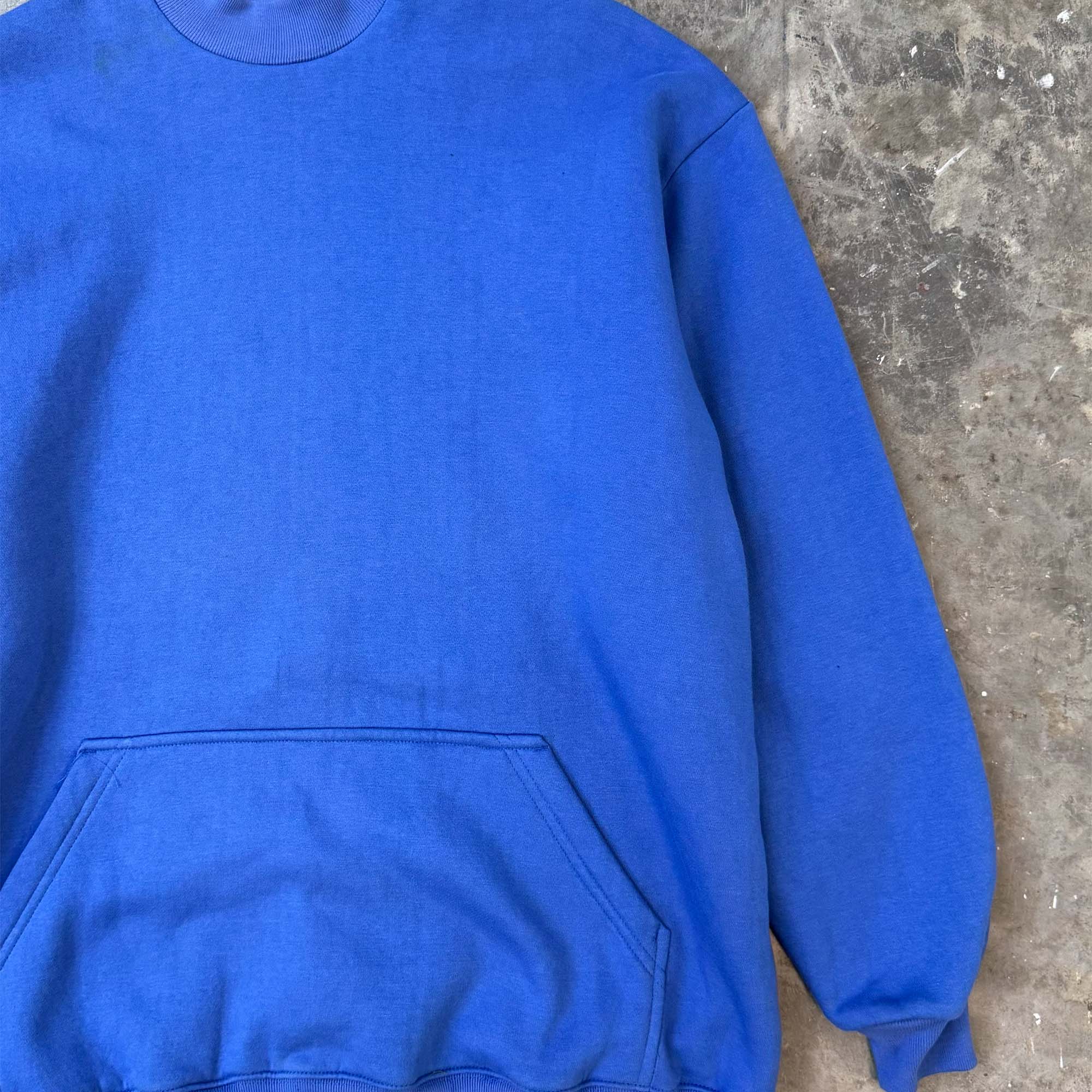 MN+LA™ SWEATSHIRT SAMPLE 010 - Image 3