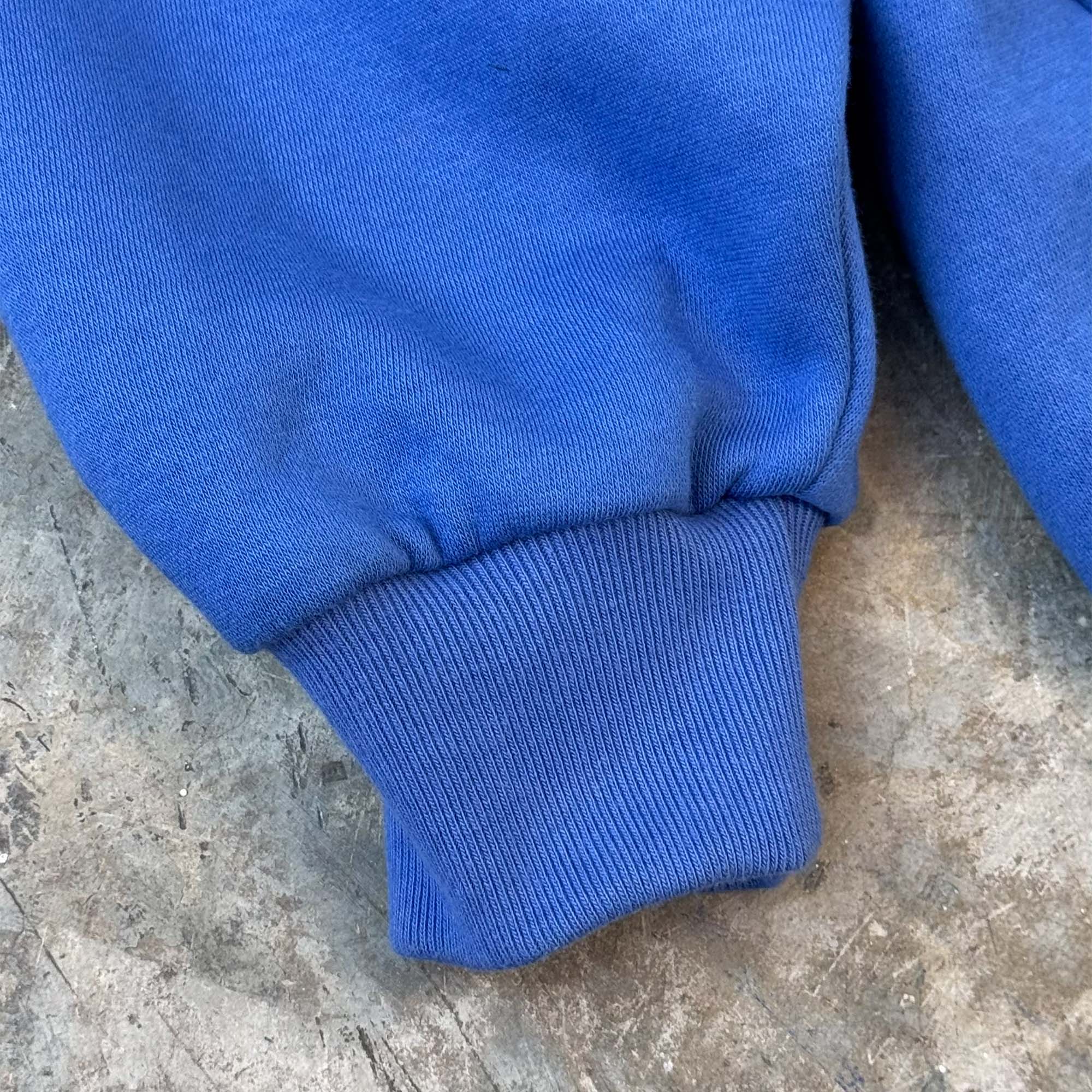 MN+LA™ SWEATSHIRT SAMPLE 010 - Image 5