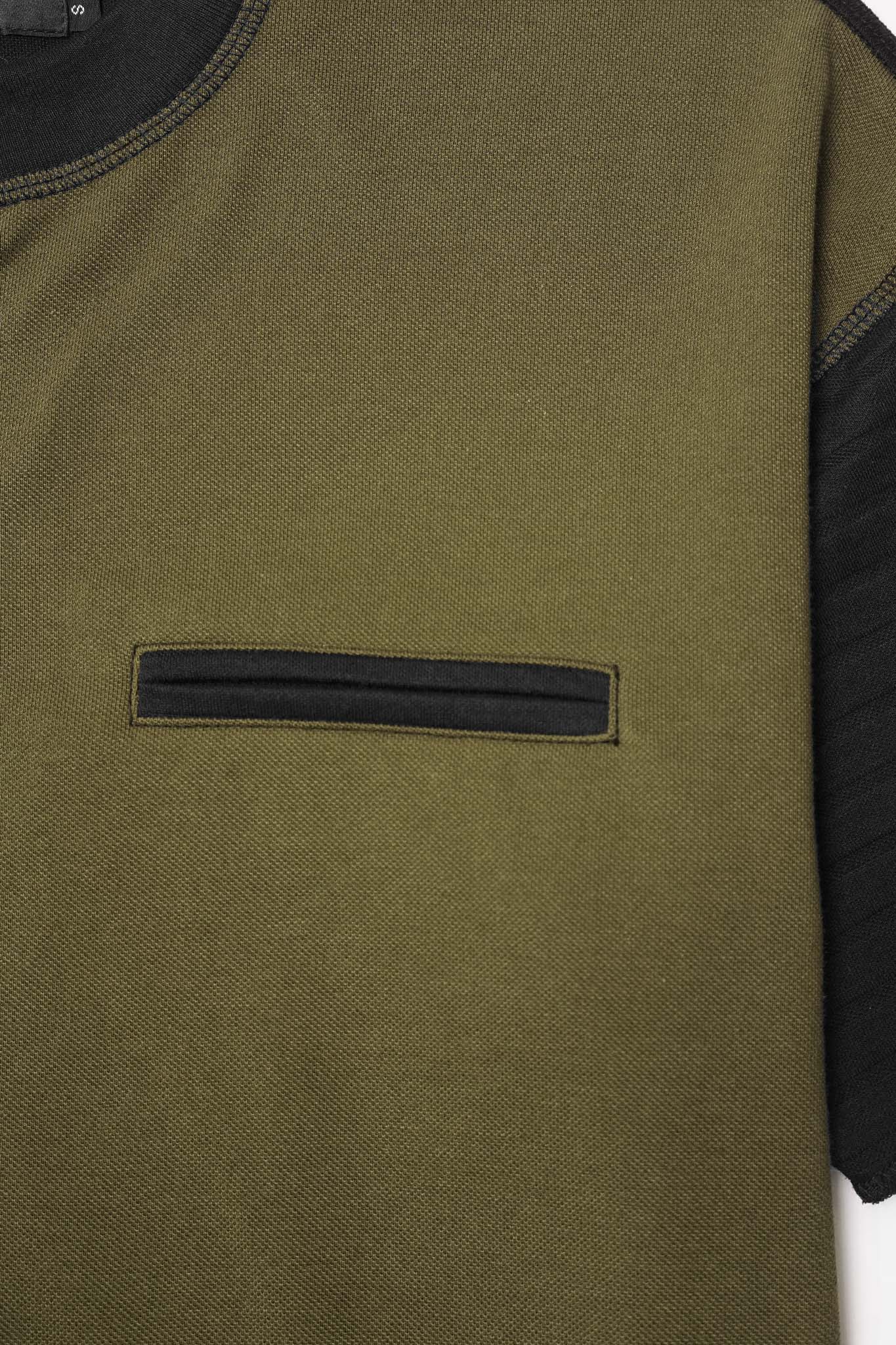 NEEDLEWORK POCKET TEE V2 IN TAIGA - Image 4