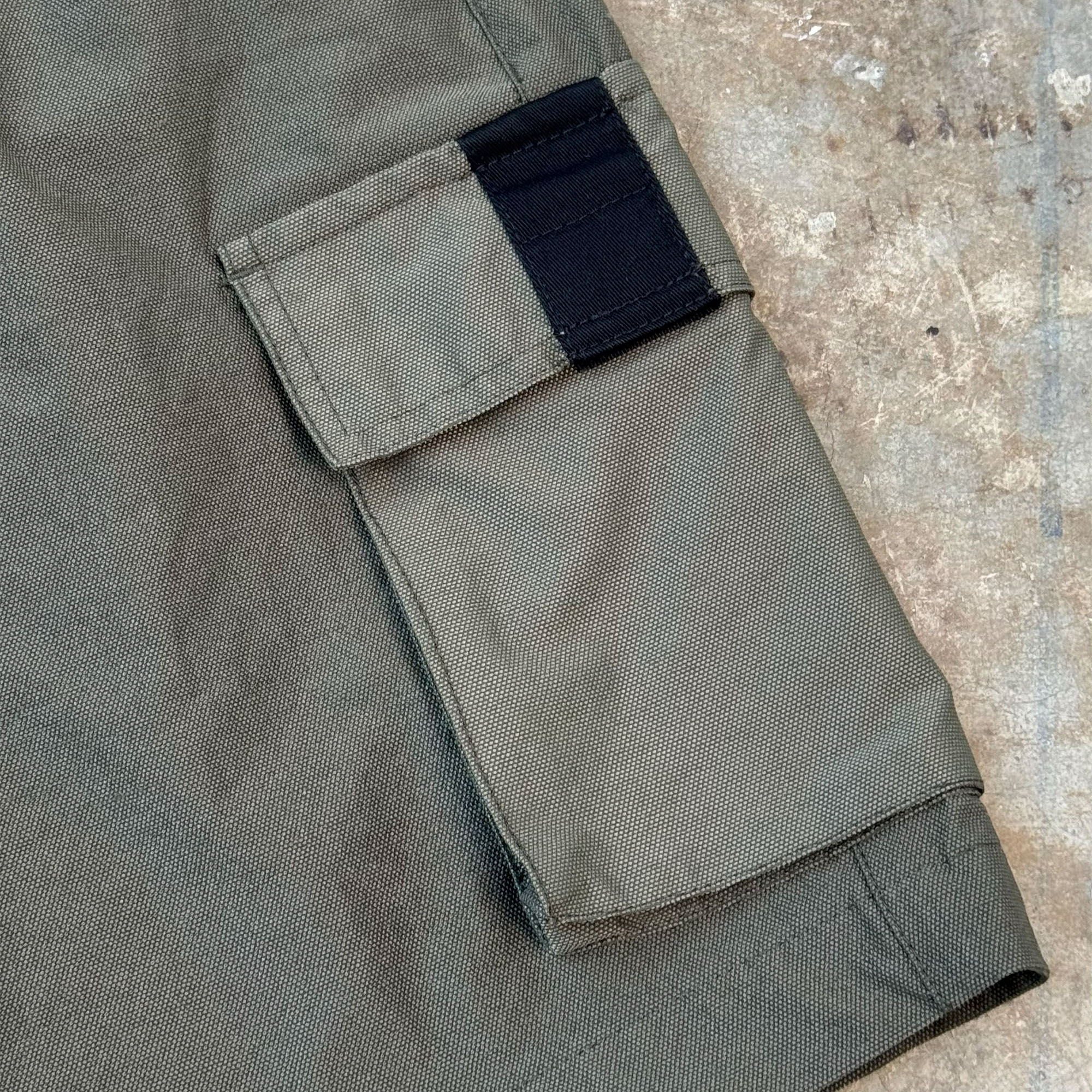 OLIVE 7 POCKET SHORTS - Image 3