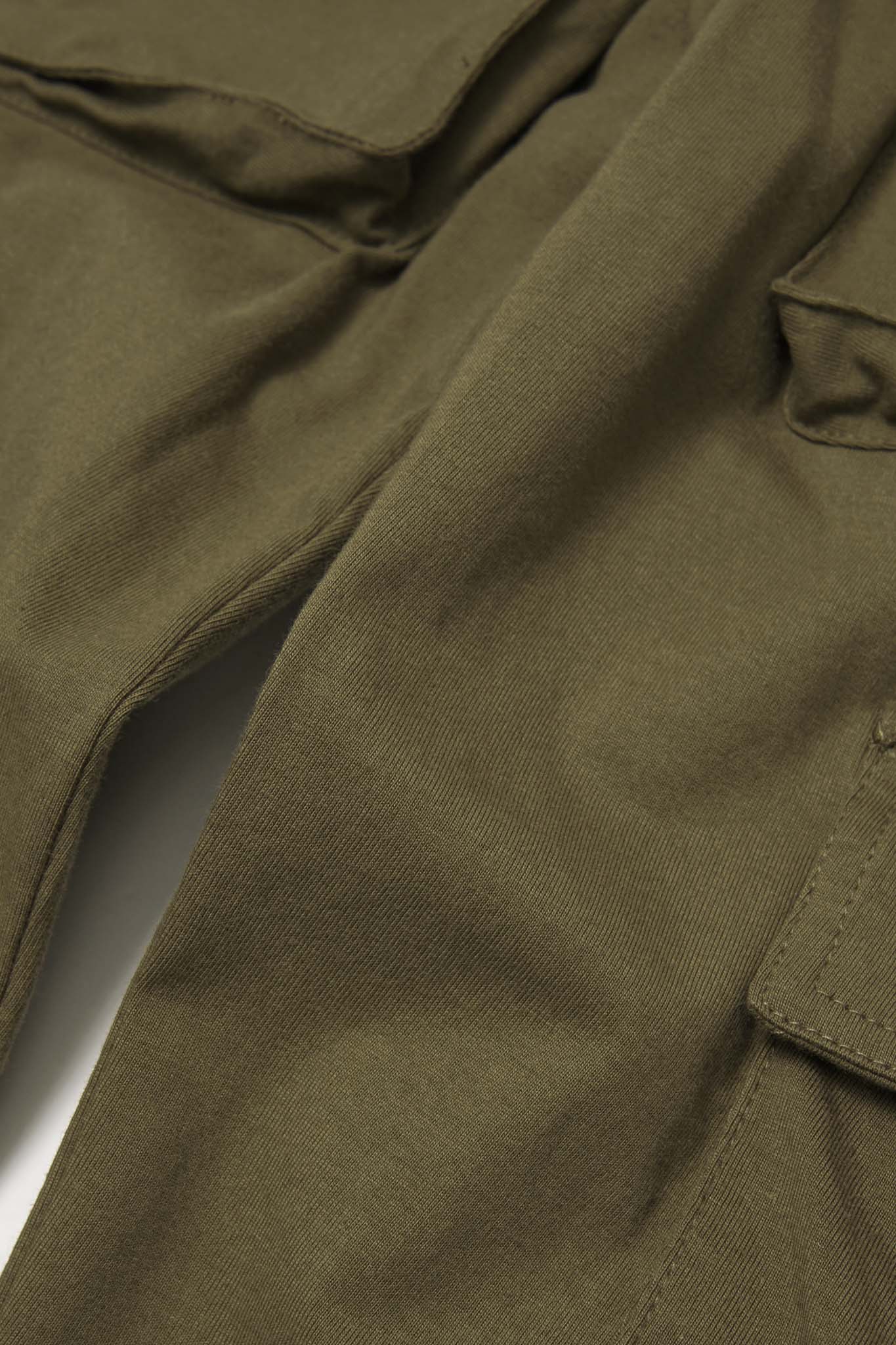 "PAINT SPLAT" LITTLE HUMAN™ CARGO PANTS IN OLIVE - Image 12