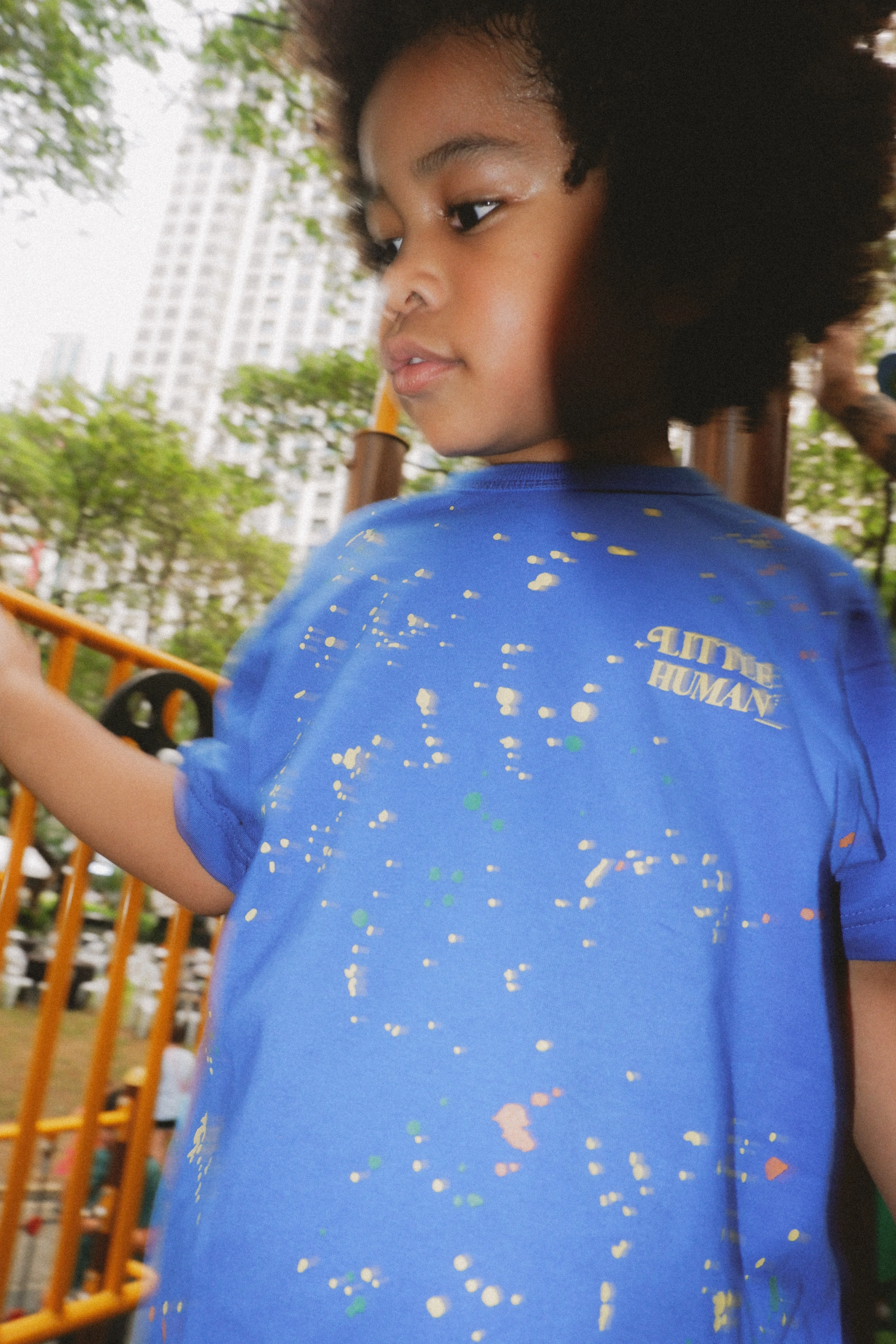 "PAINT SPLAT" LITTLE HUMAN™ TEE IN ELECTRIC BLUE - Image 11