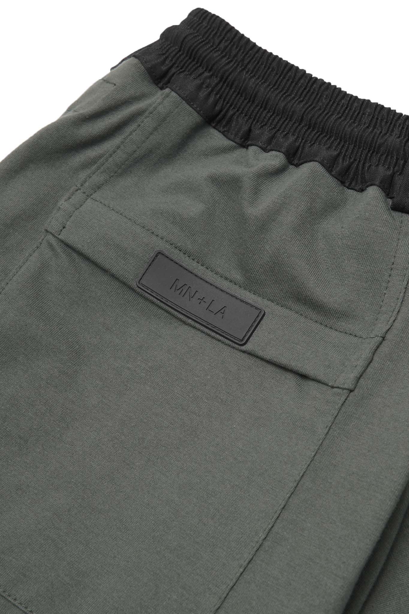 PLEATED ULTRA WIDE PANTS IN MOSS - Image 6