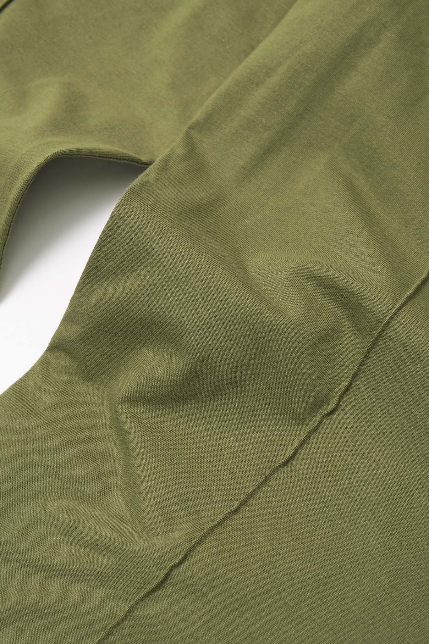 PLEATED ULTRA WIDE PANTS IN OLIVE - Image 9