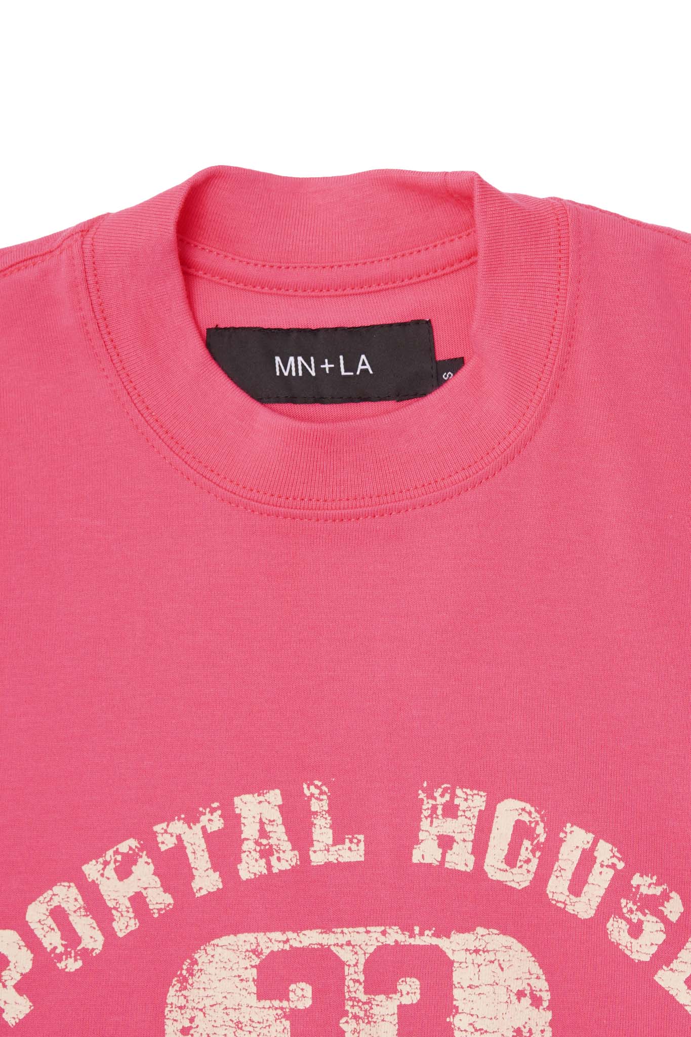 "PORTAL HOUSE 33" ULTRA HEAVY TEE IN STATIC PINK - Image 4