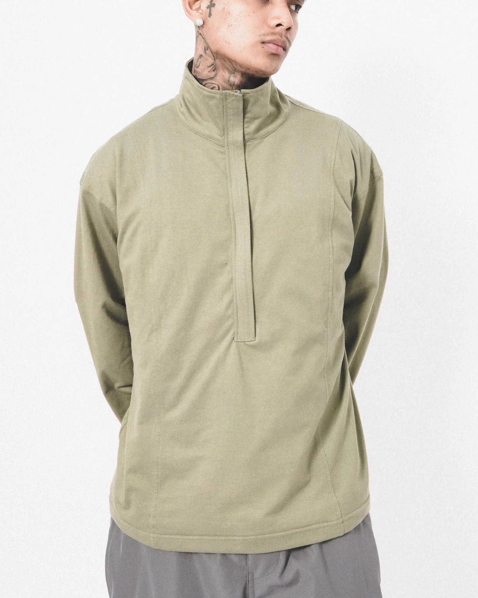 QUARTER ZIP L/S TEE IN OLIVE - Image 14