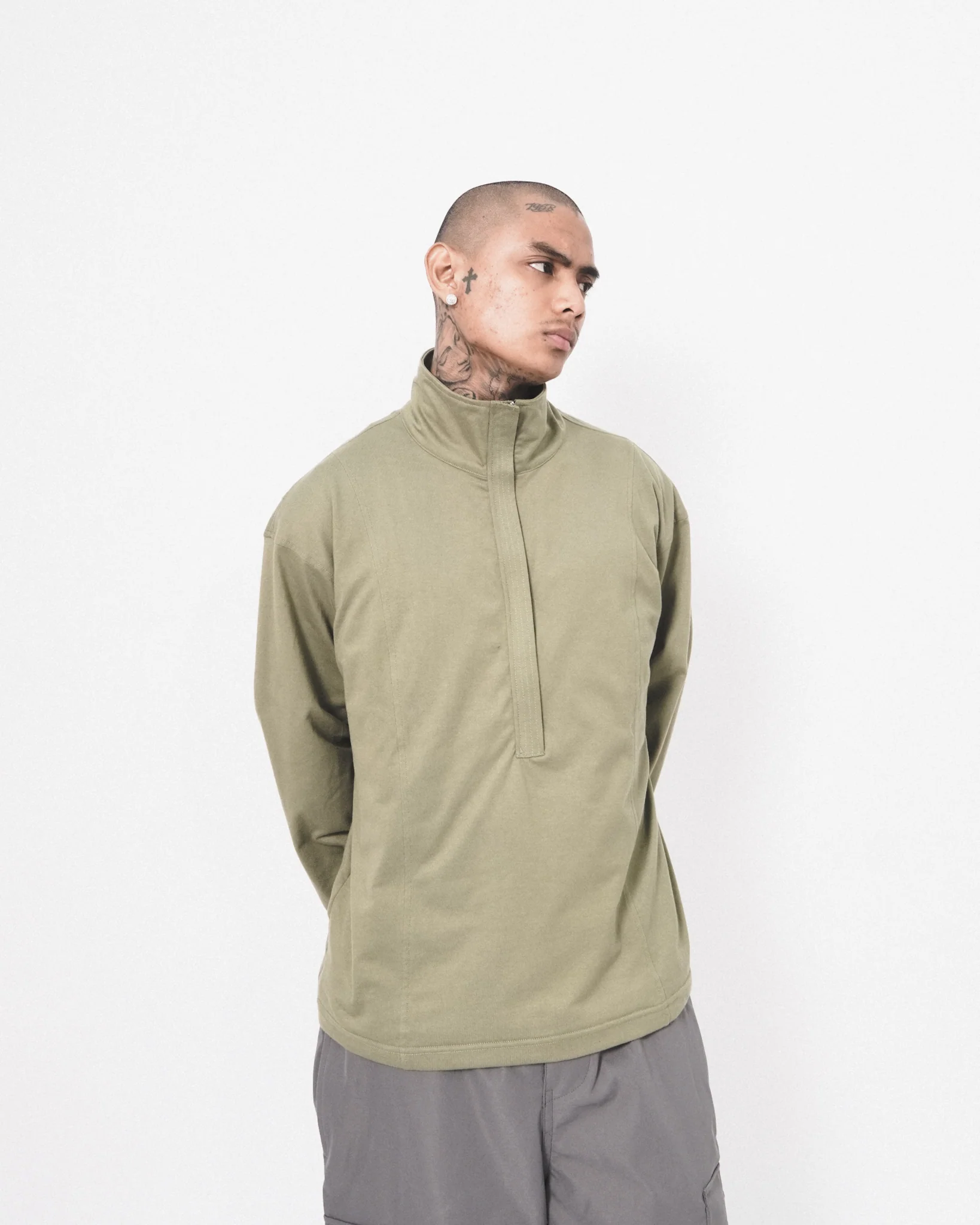 QUARTER ZIP L/S TEE IN OLIVE - Image 16