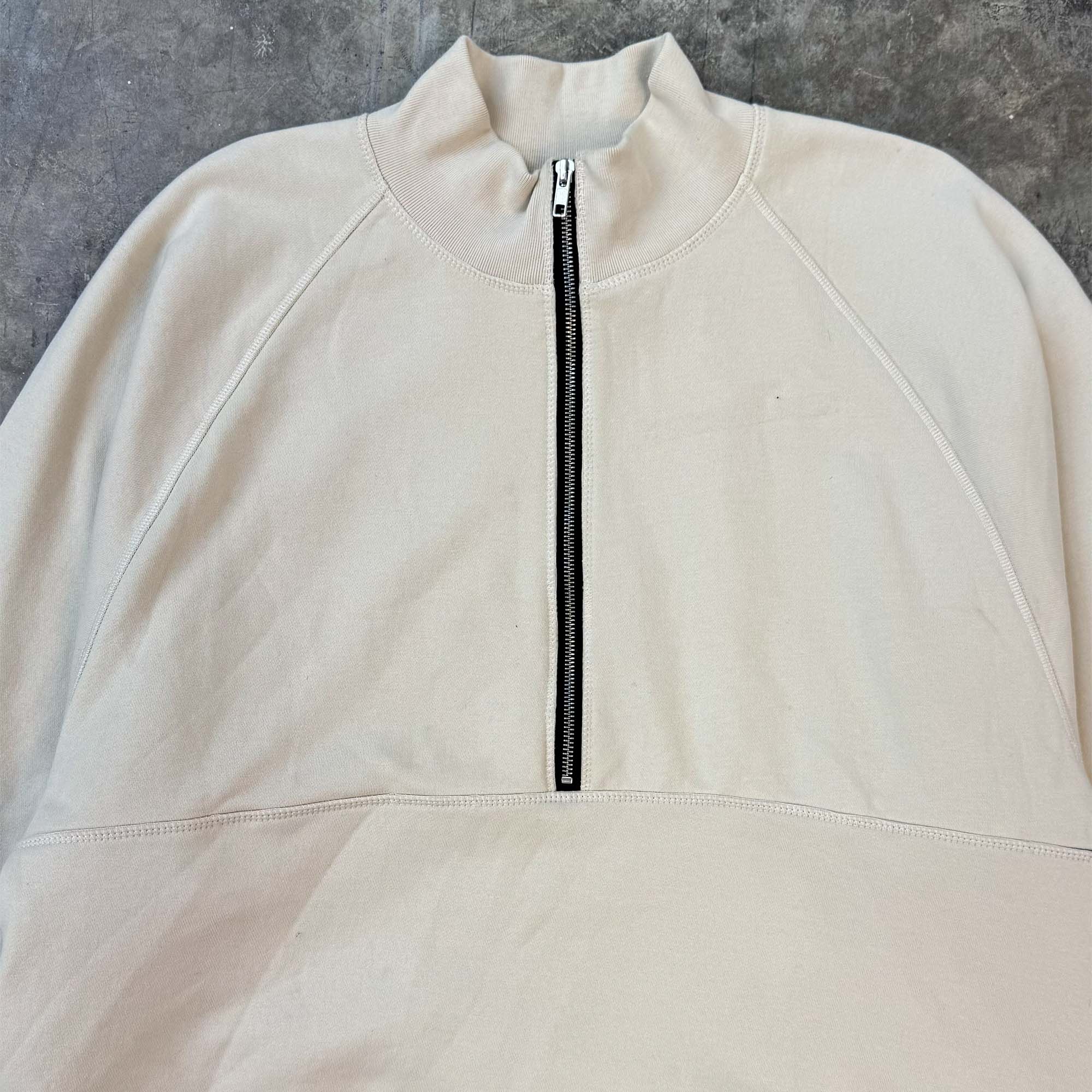 QUARTER ZIP SWEATSHIRT IN OAT - Image 3