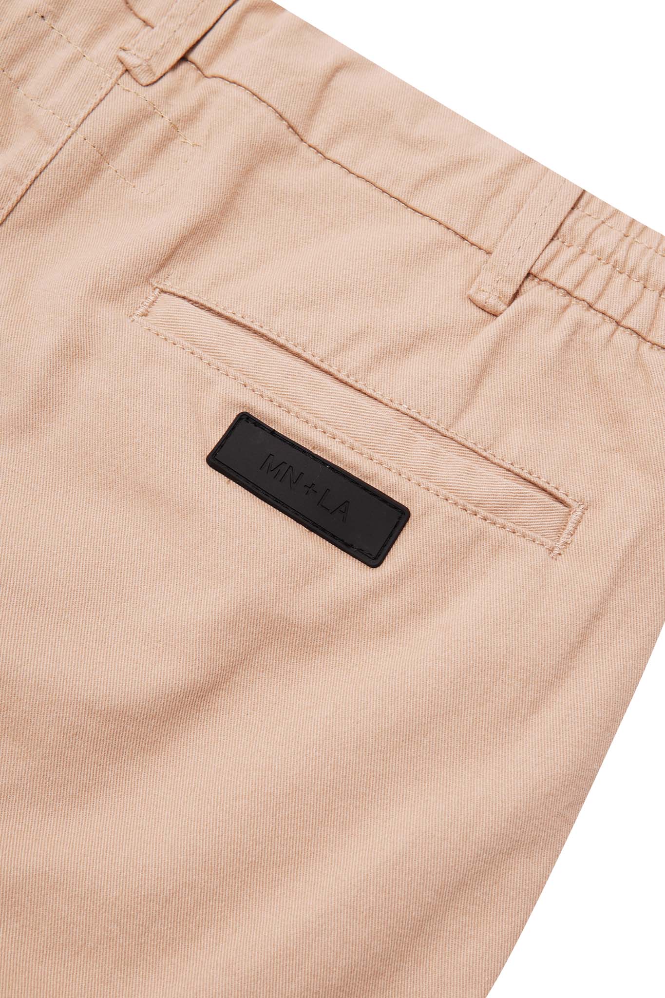 ROAM SHORTS IN SAND - Image 10