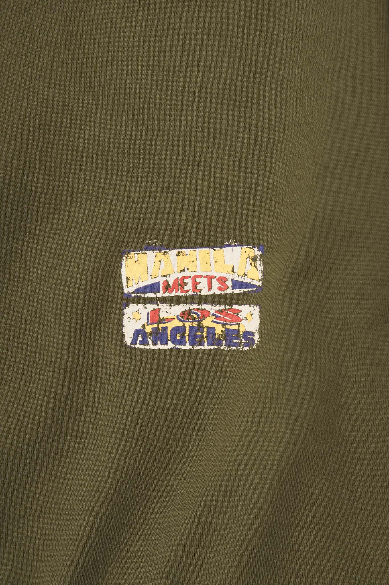 "SAFE TRIP" TEE IN OLIVE - Image 7