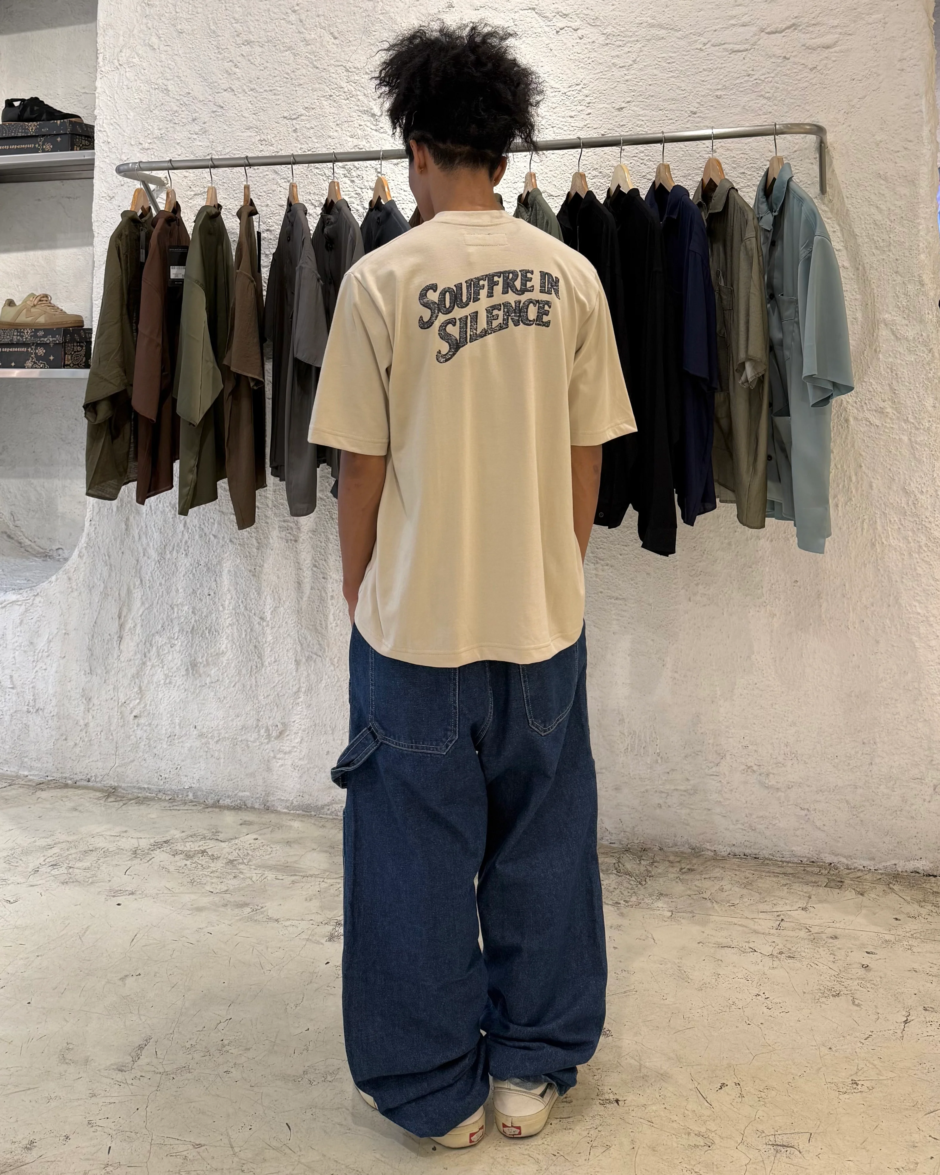 "SOUFFRE IN SILENCE" ULTRA HEAVY TEE IN OAT - Image 3