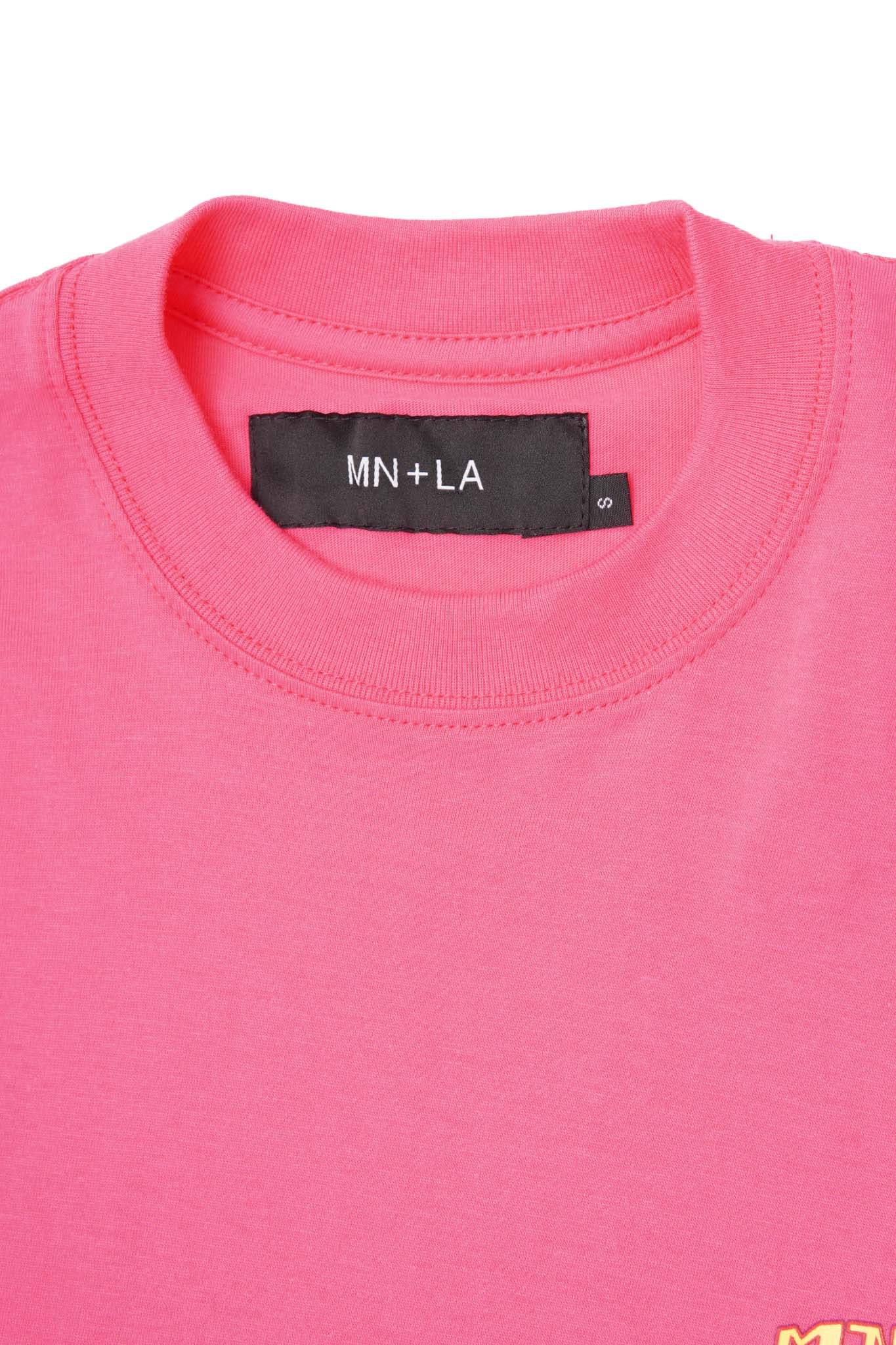 "THAI" LOGO TEE IN STATIC PINK - Image 2